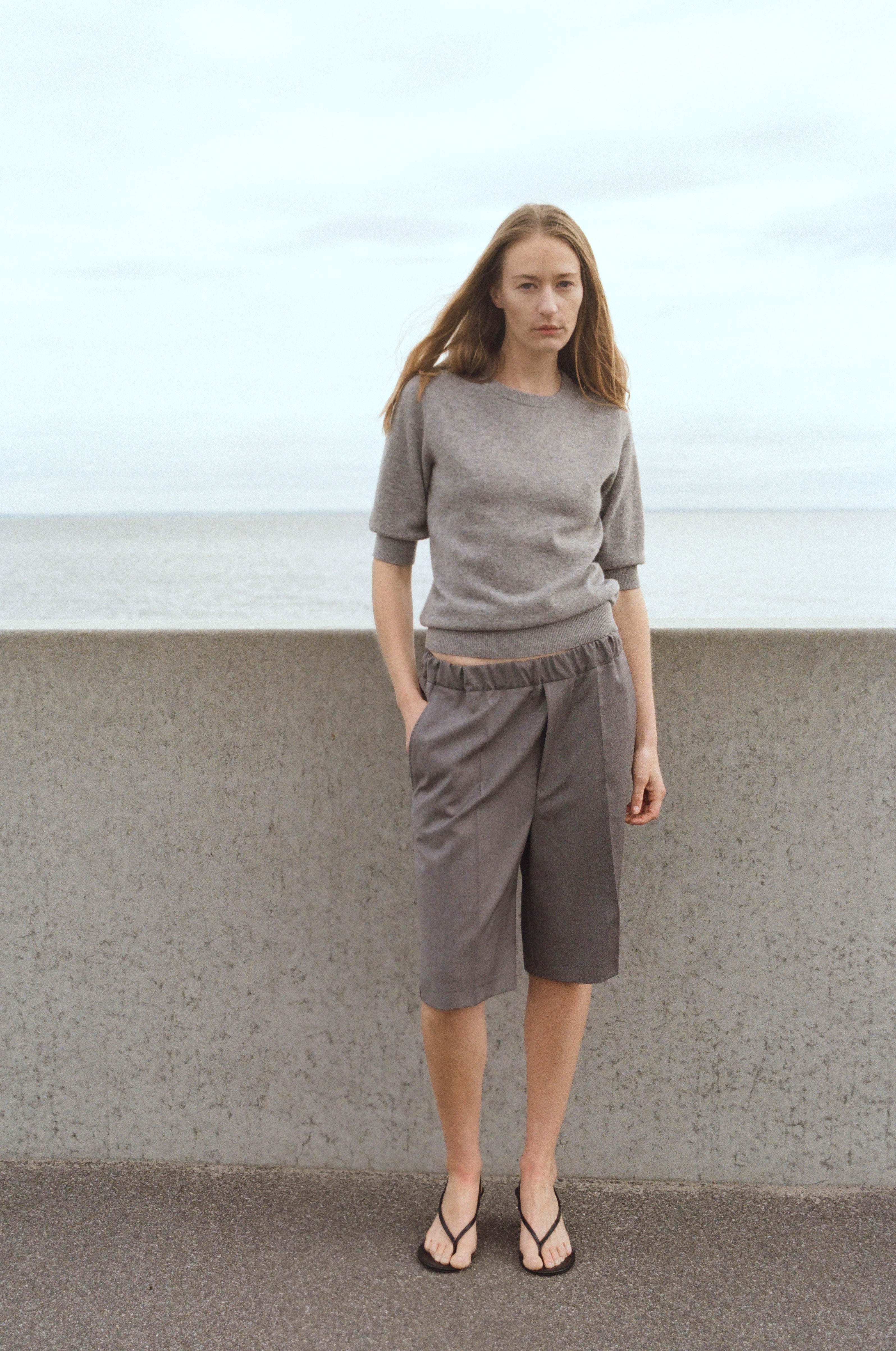 Carla shorts in Cool Wool