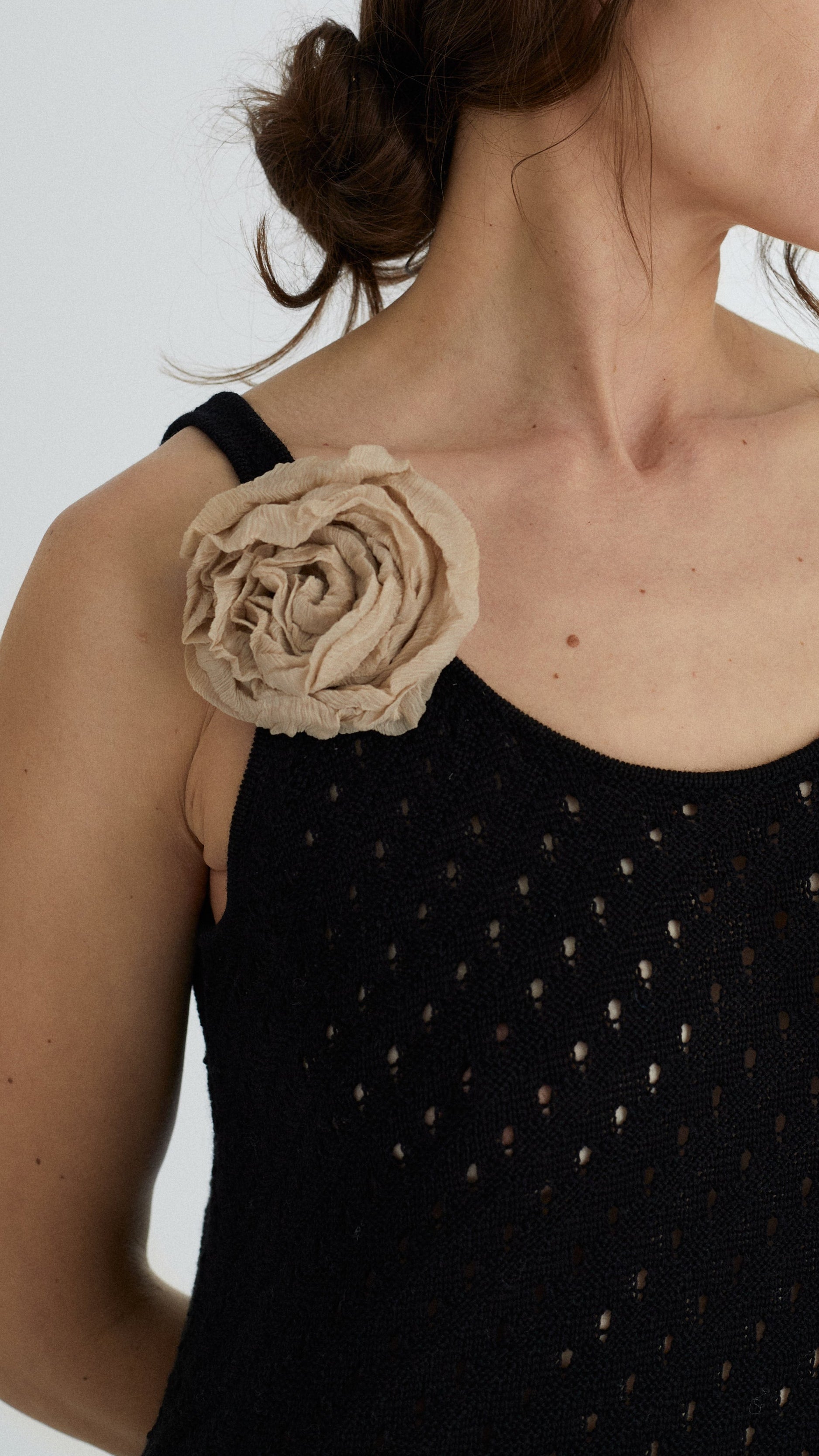 Rose Brooch in Crinkle Silk