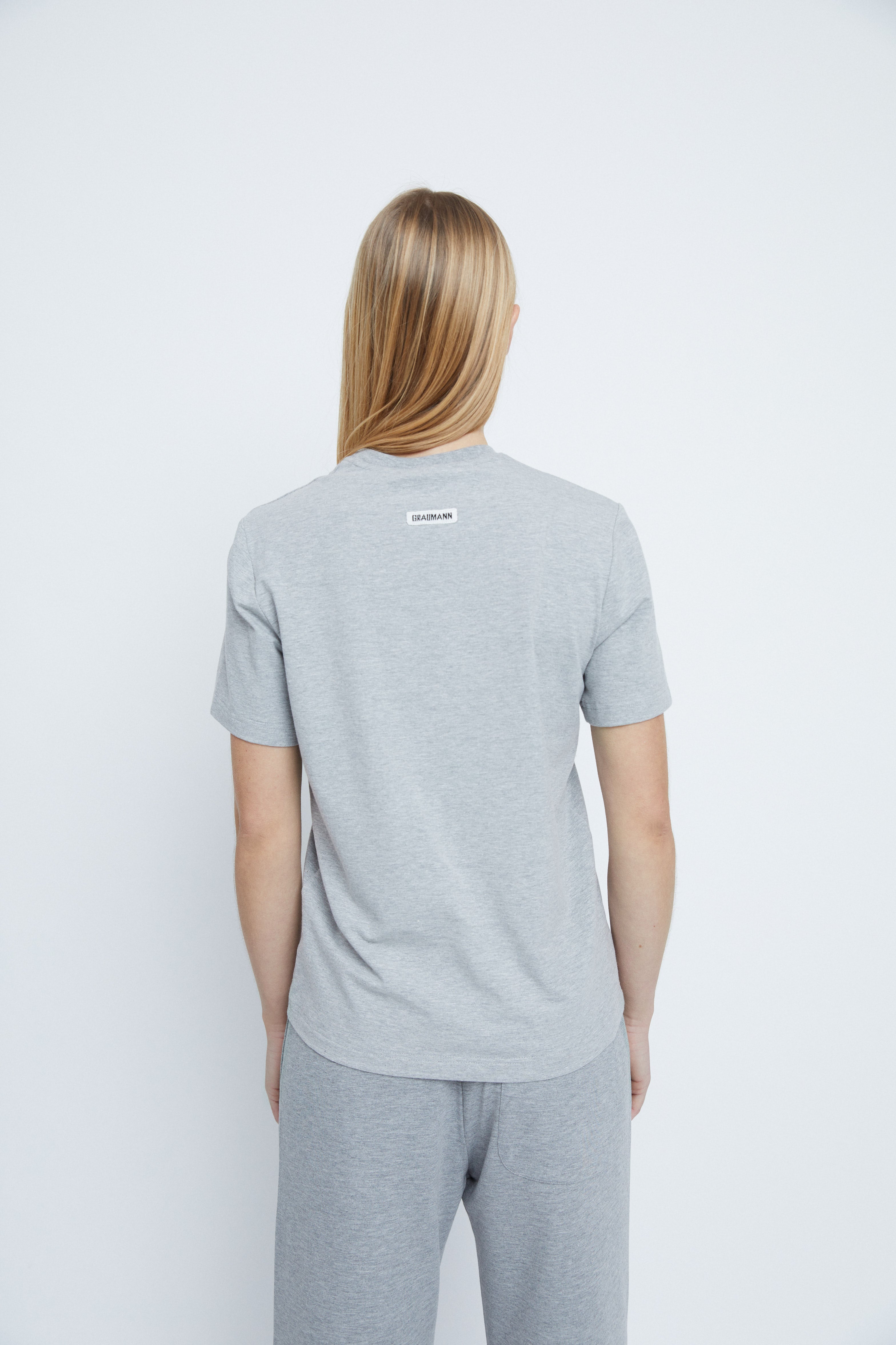 Smilla t-shirt in Grey