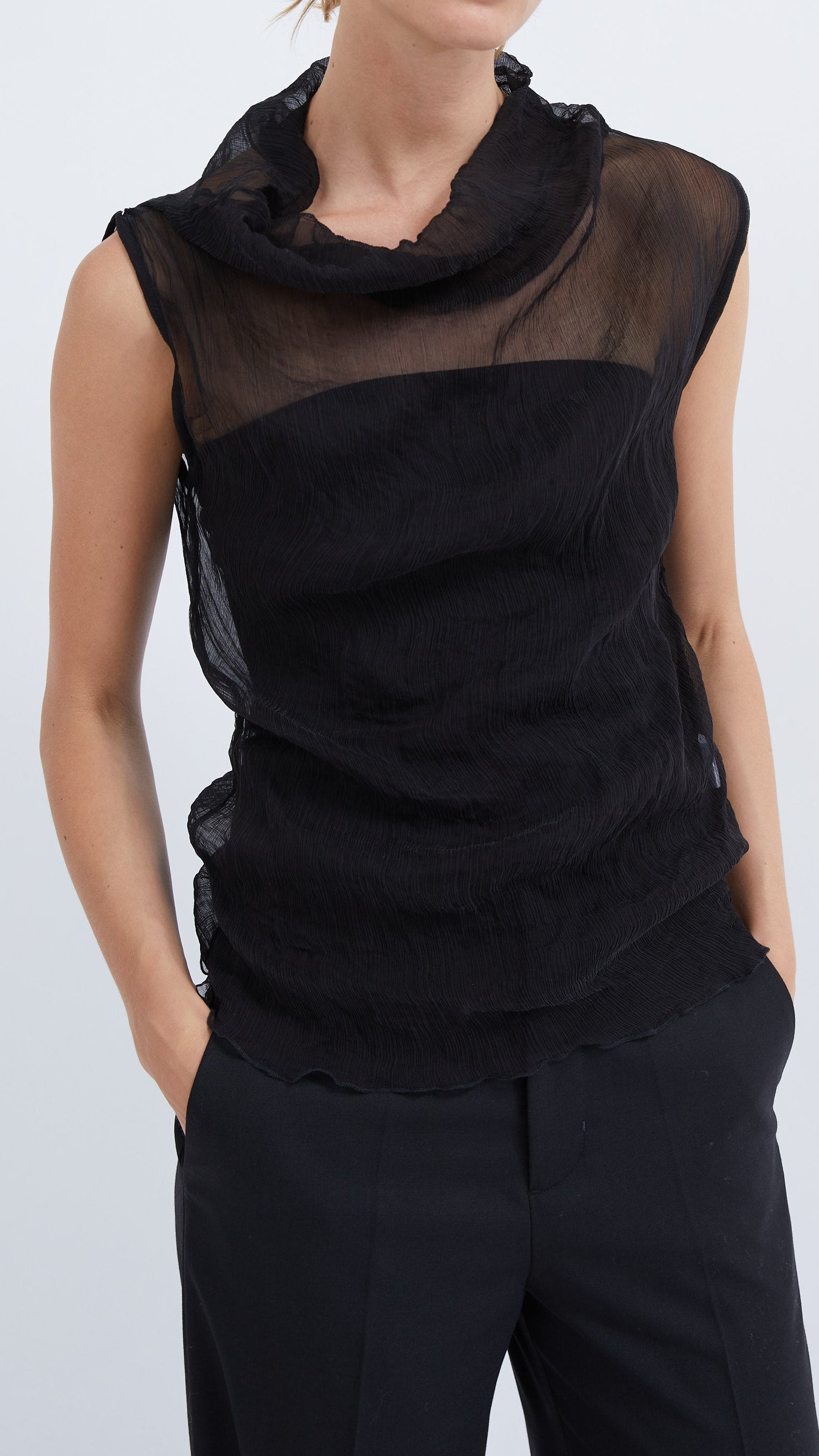 Lotus top in Black crinkle silk