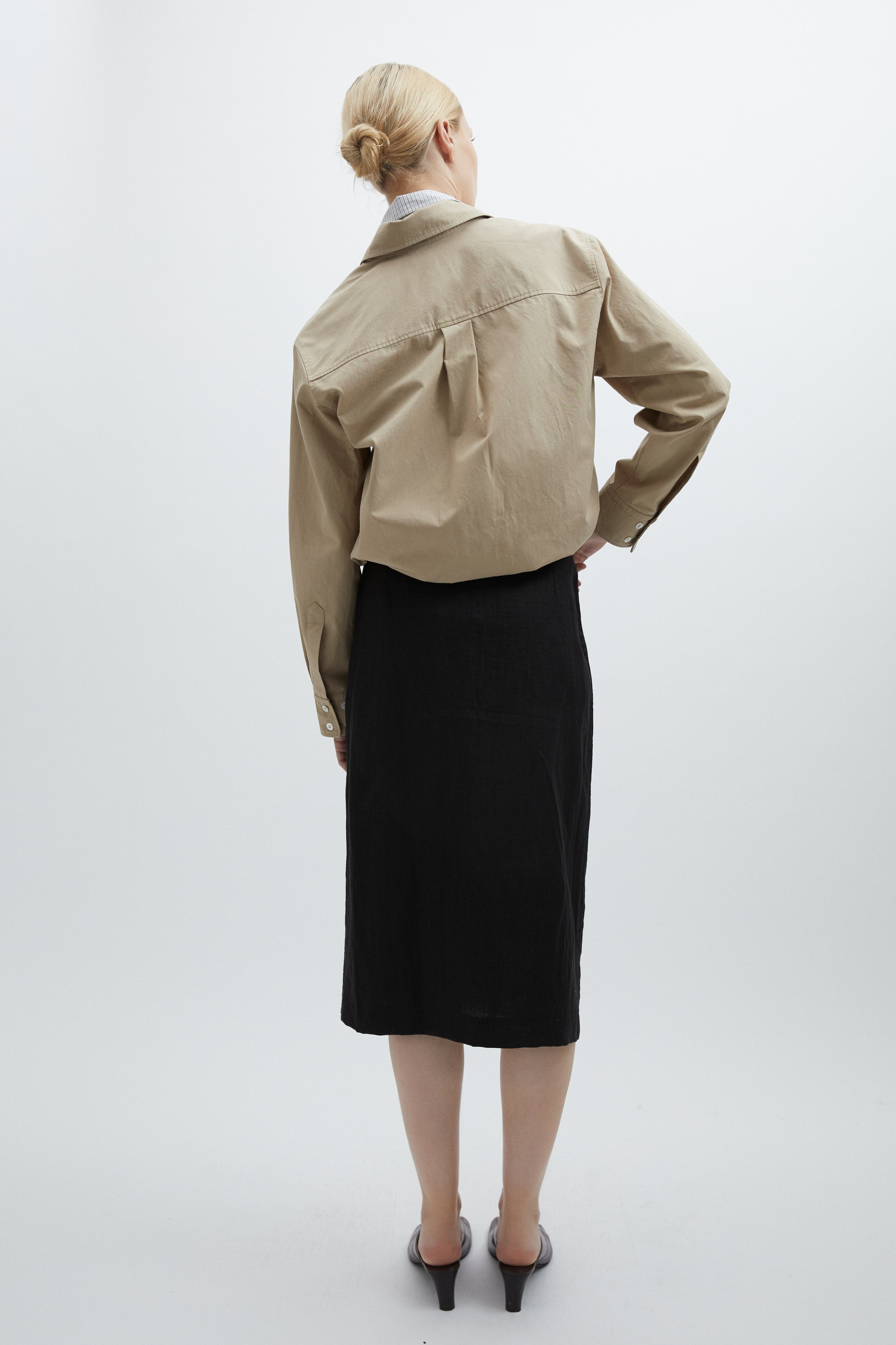 Uma shirt in Torino sand