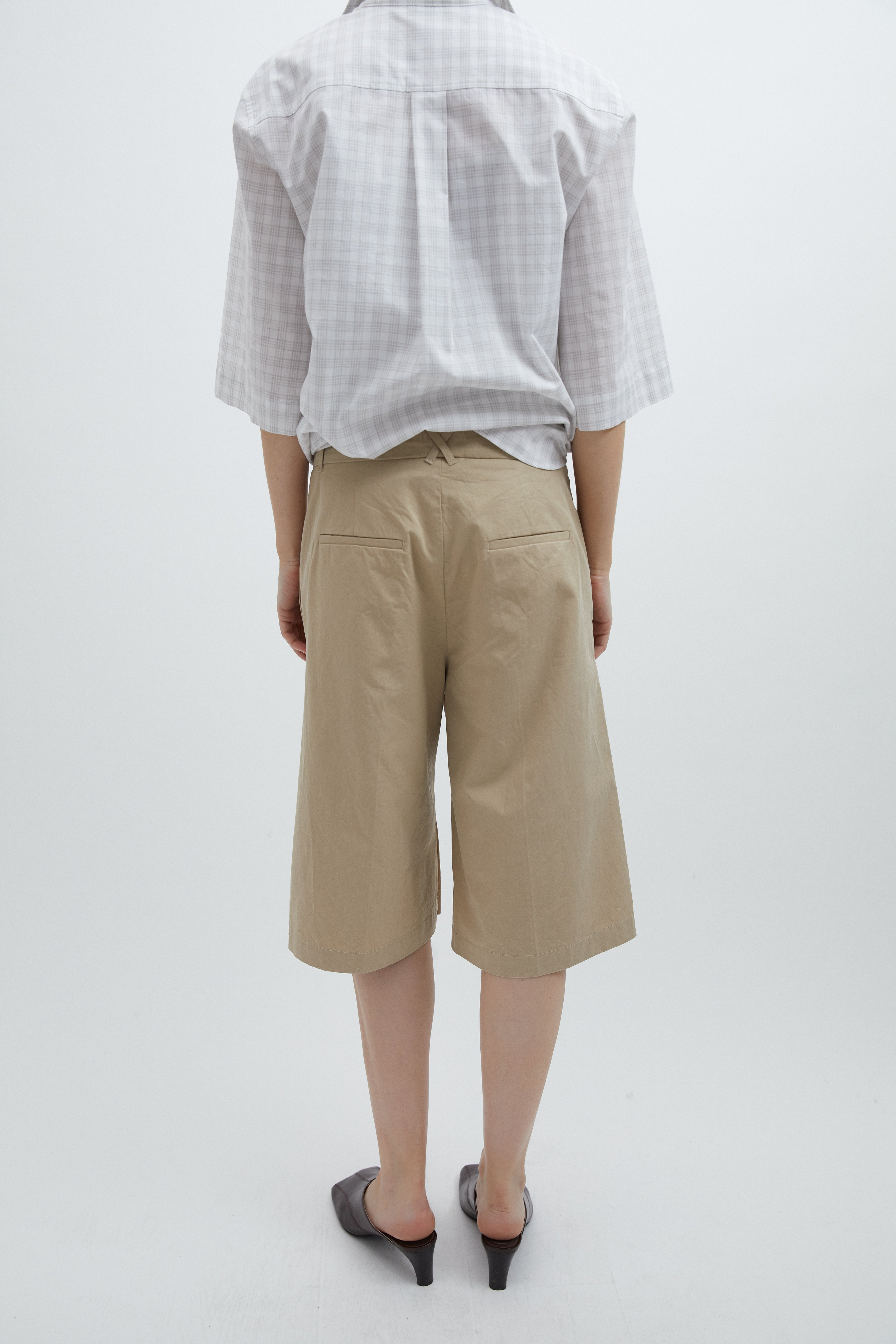 Bjørk shorts in Torino sand