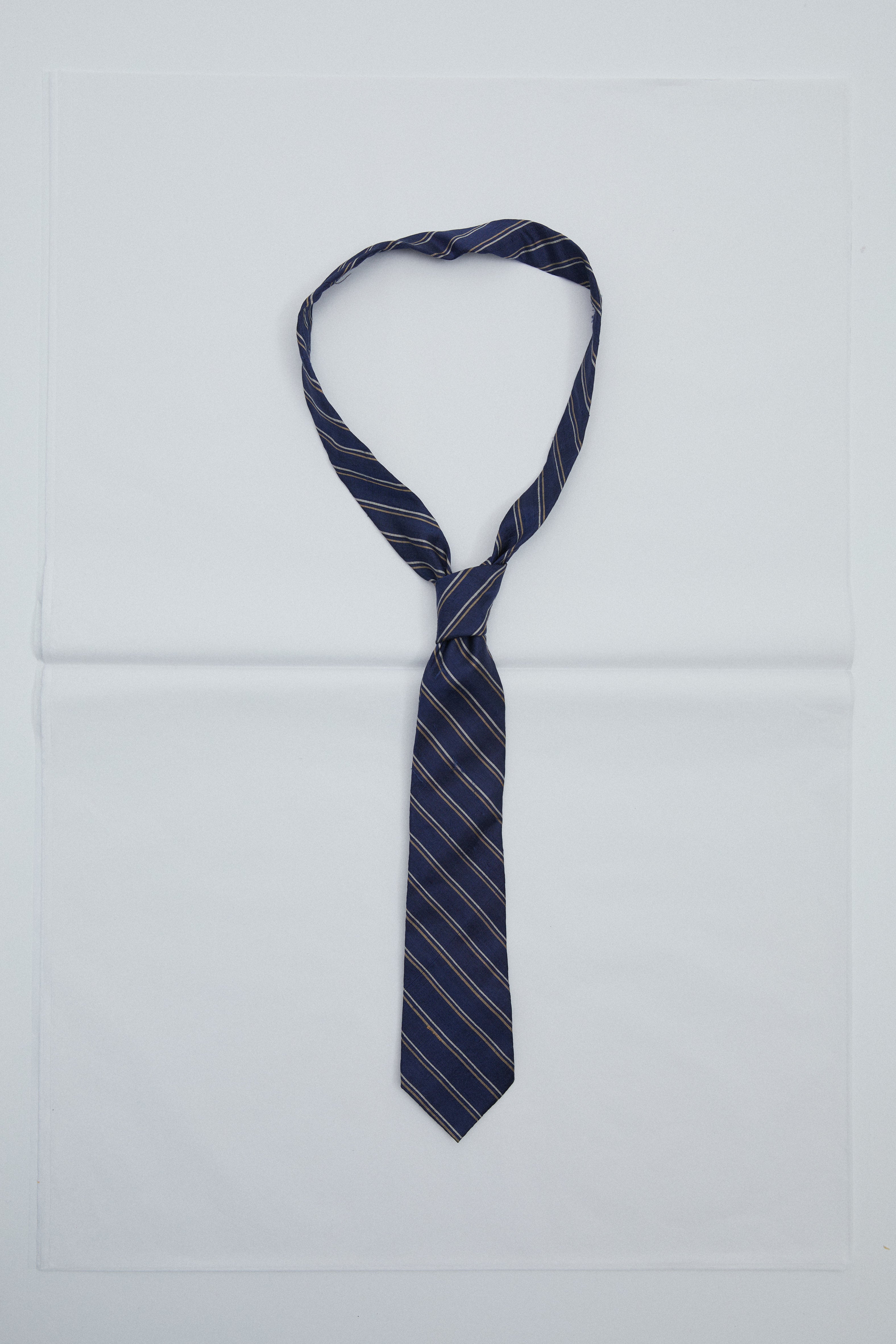 Vintage tie in Navy grey and yellow stripe