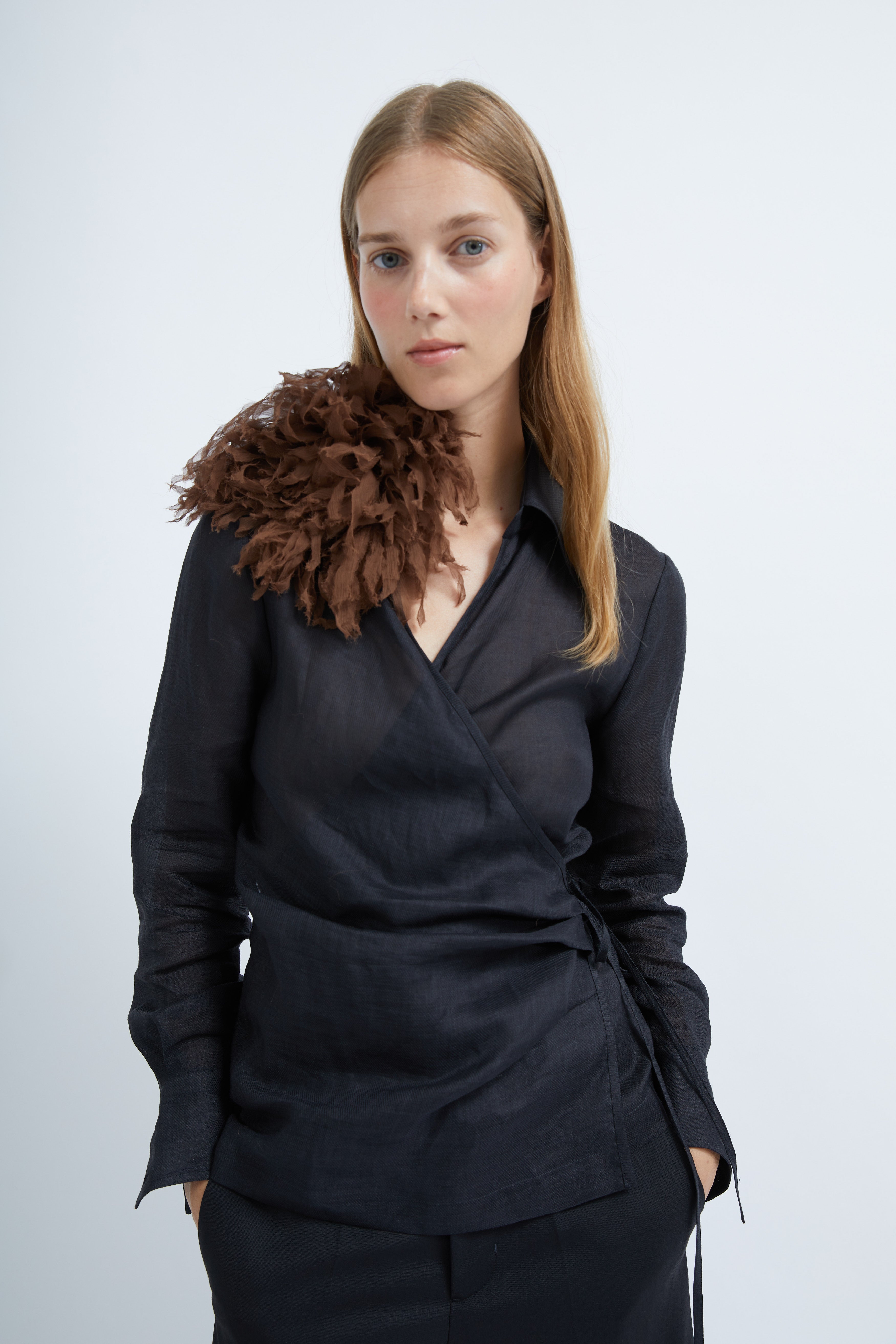 Louise shirt in Black