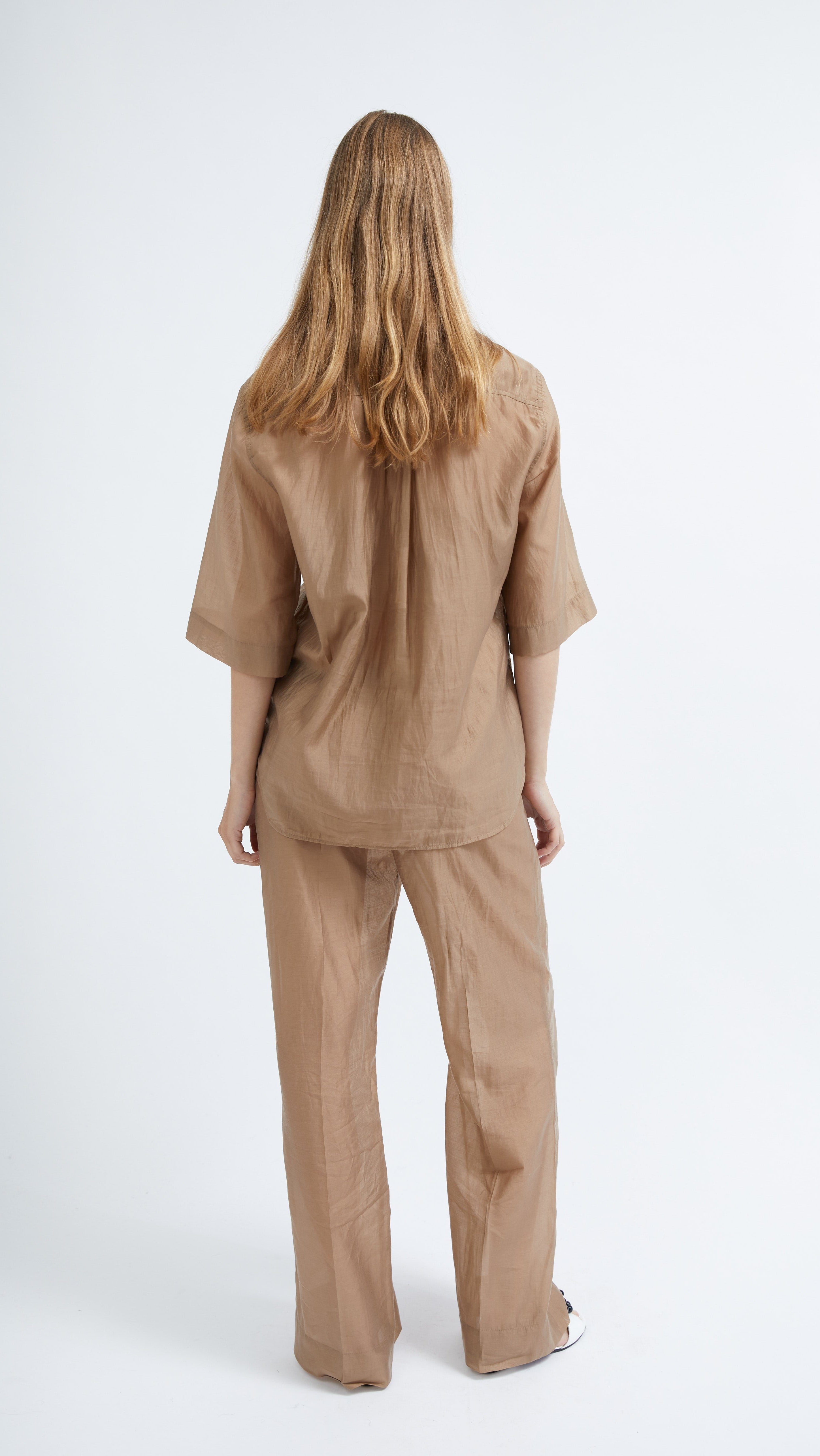 Tella pants in Camel