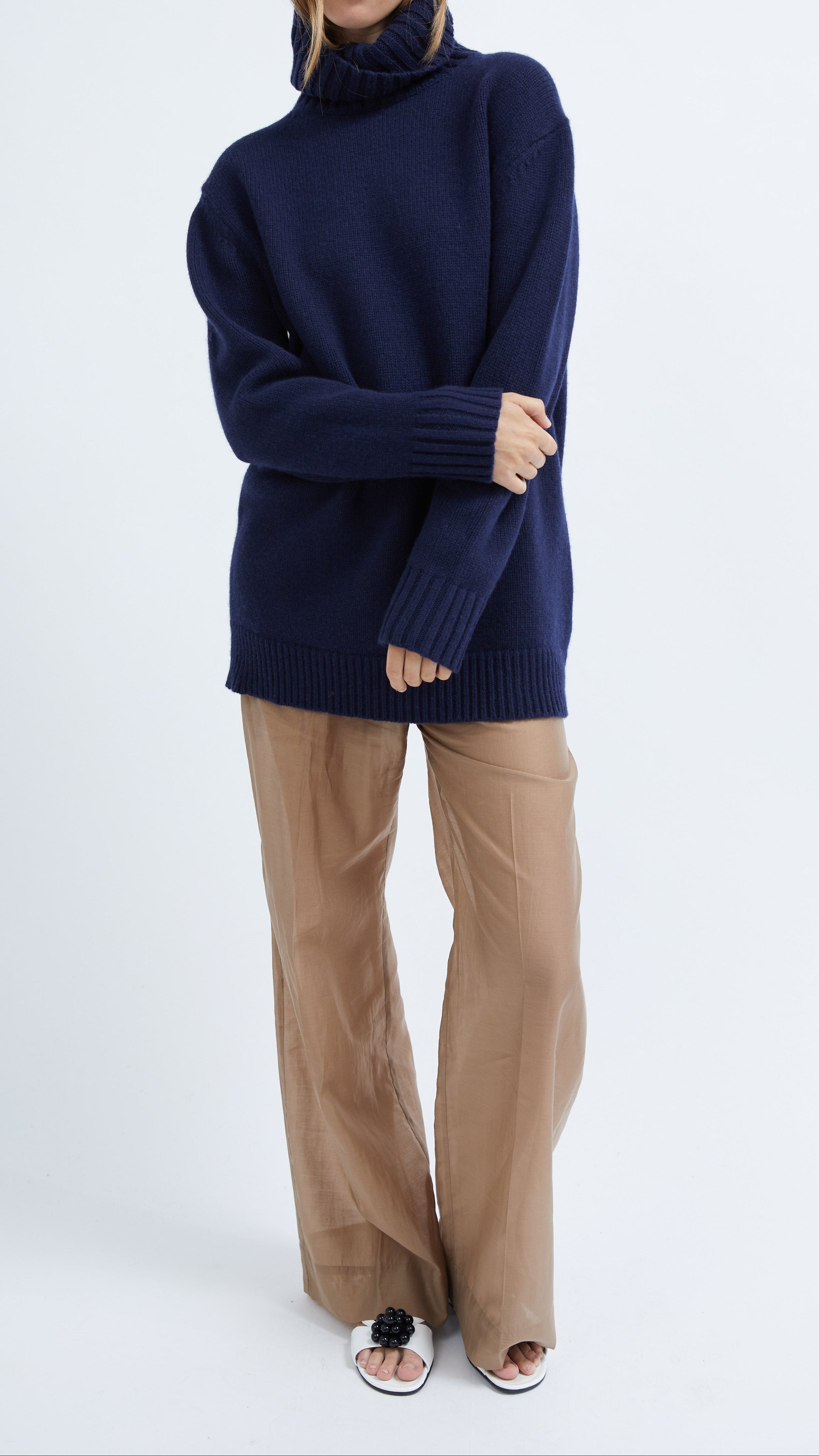 Gaia knit in Navy