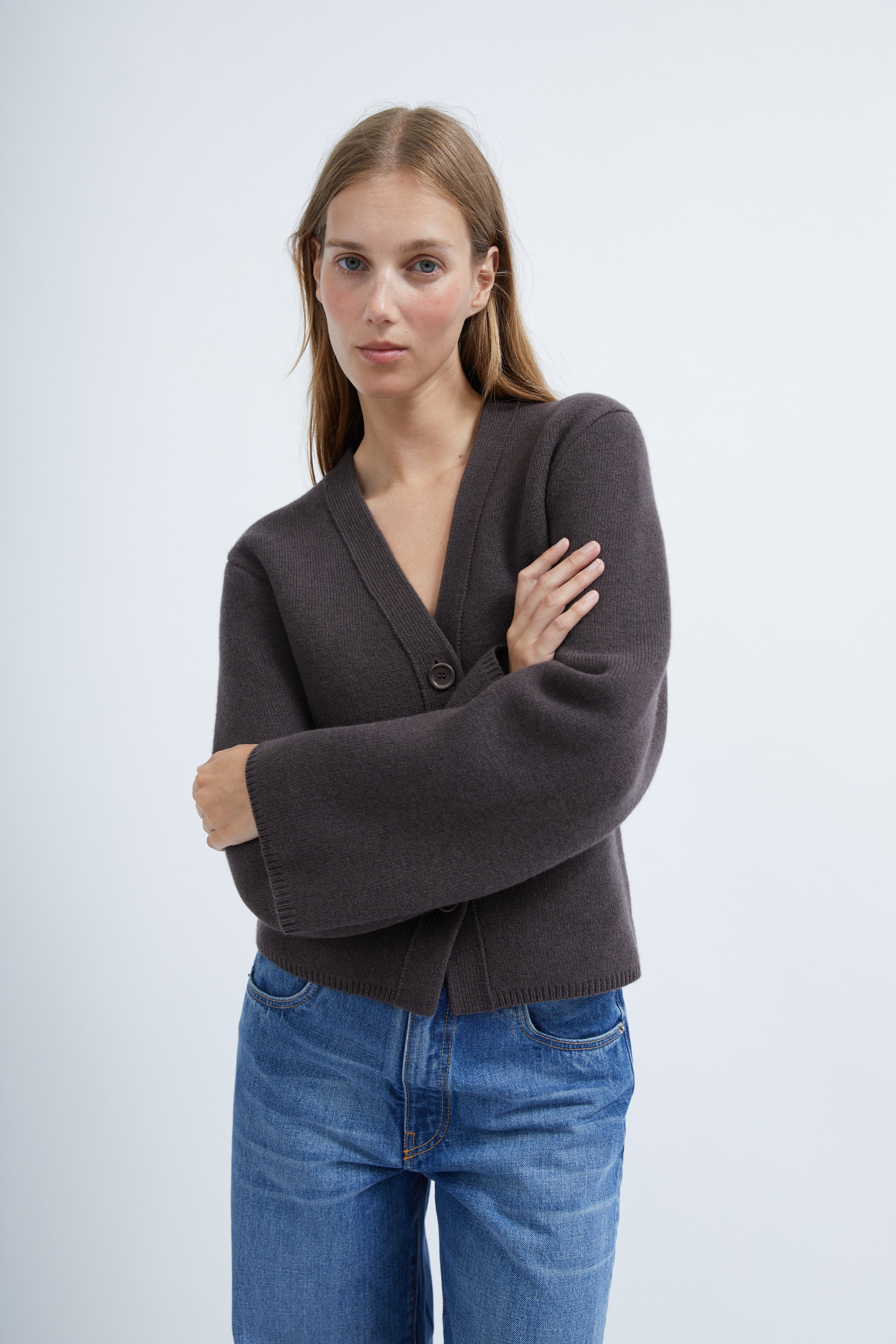 Greta cardigan in Brown