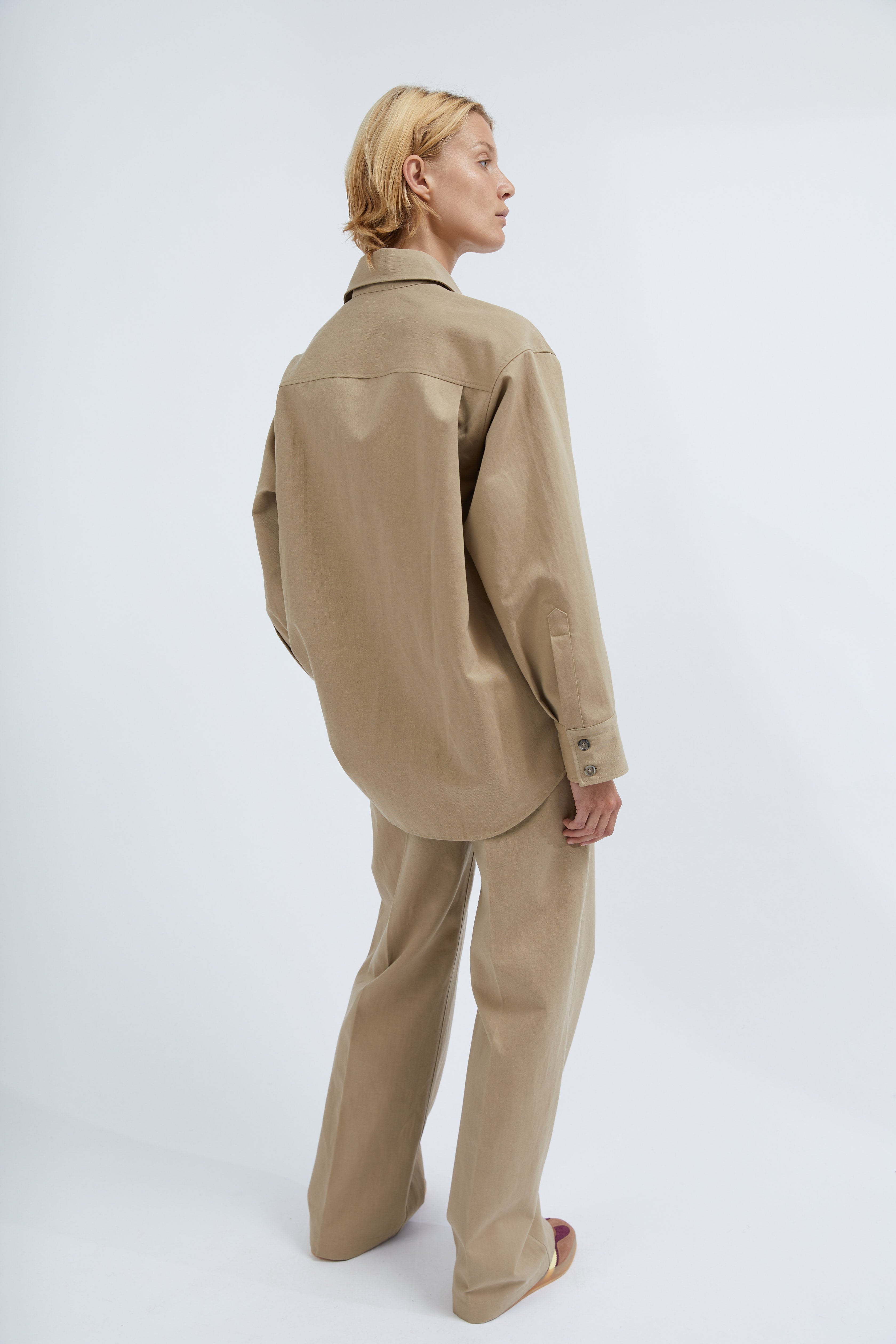 Naomi shirt in Camel twill