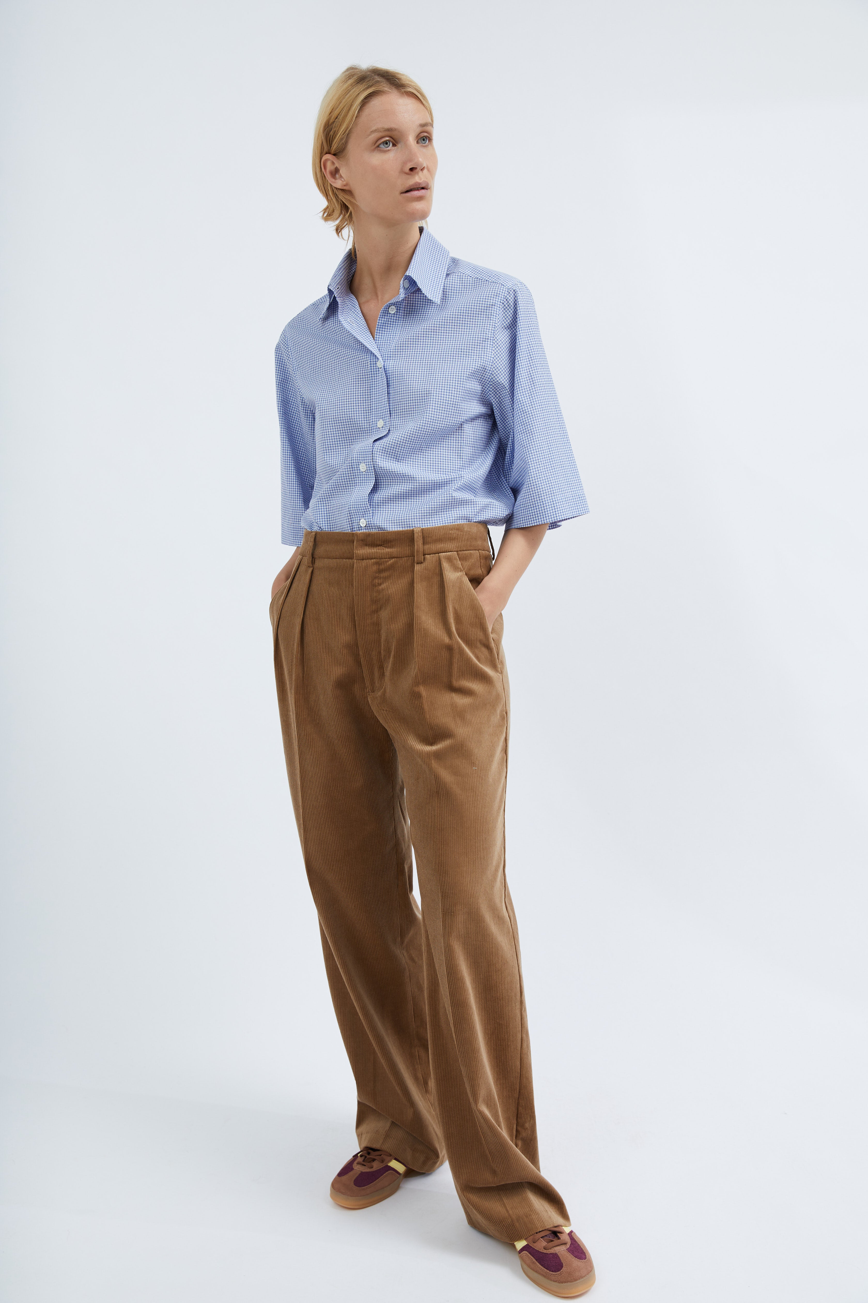 Lia pants in Camel corduroy