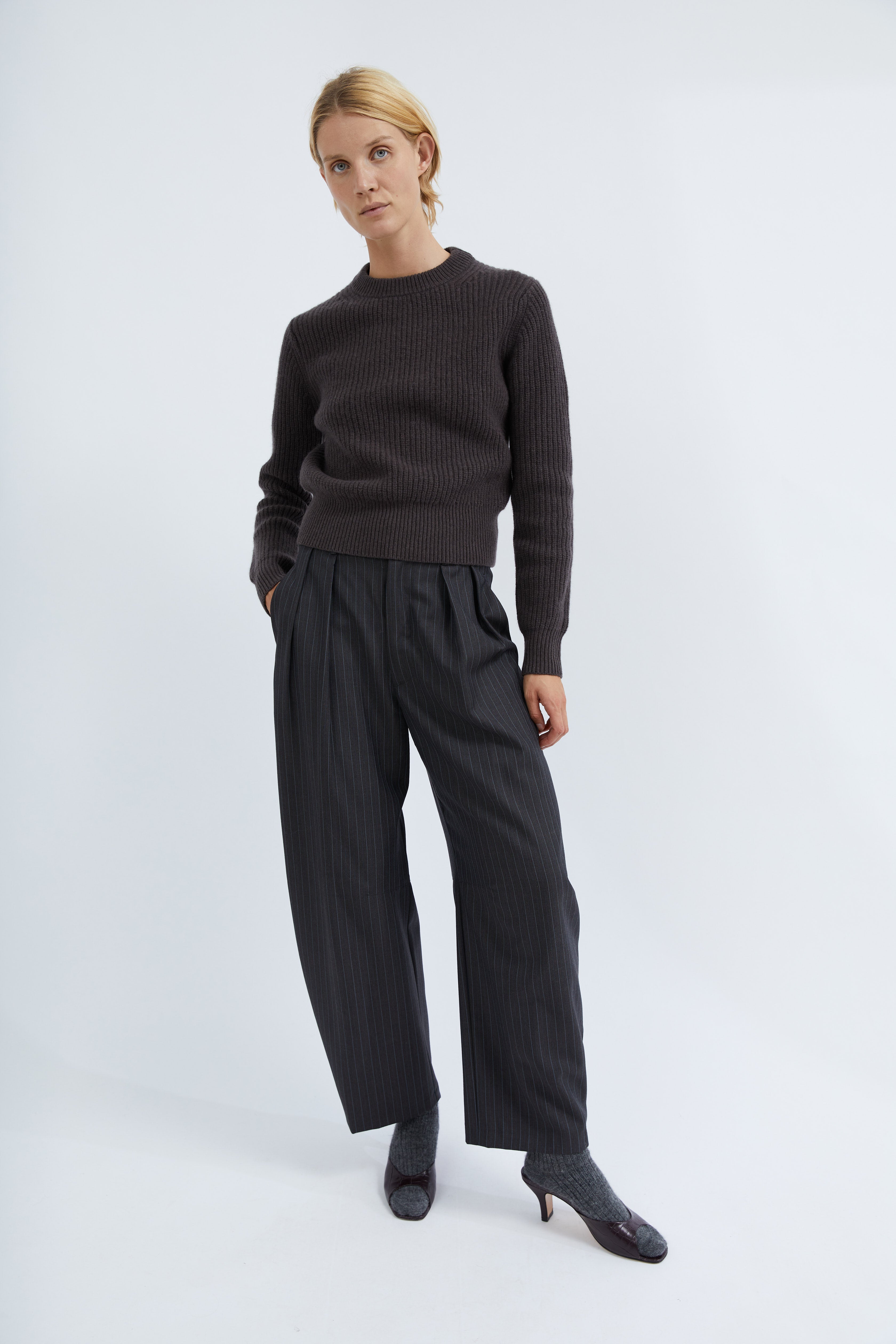 Antonia knit in Brown