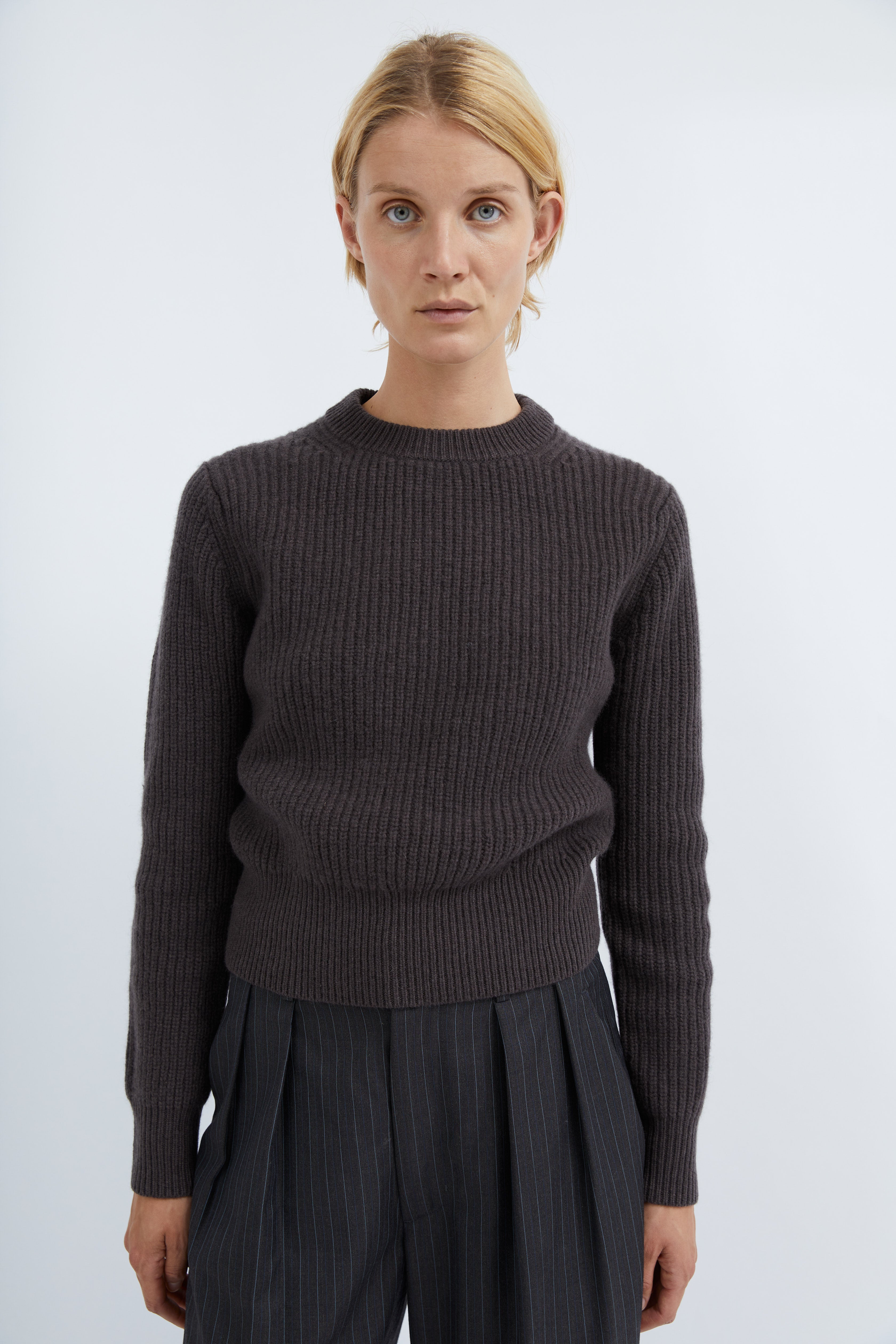 Antonia knit in Brown