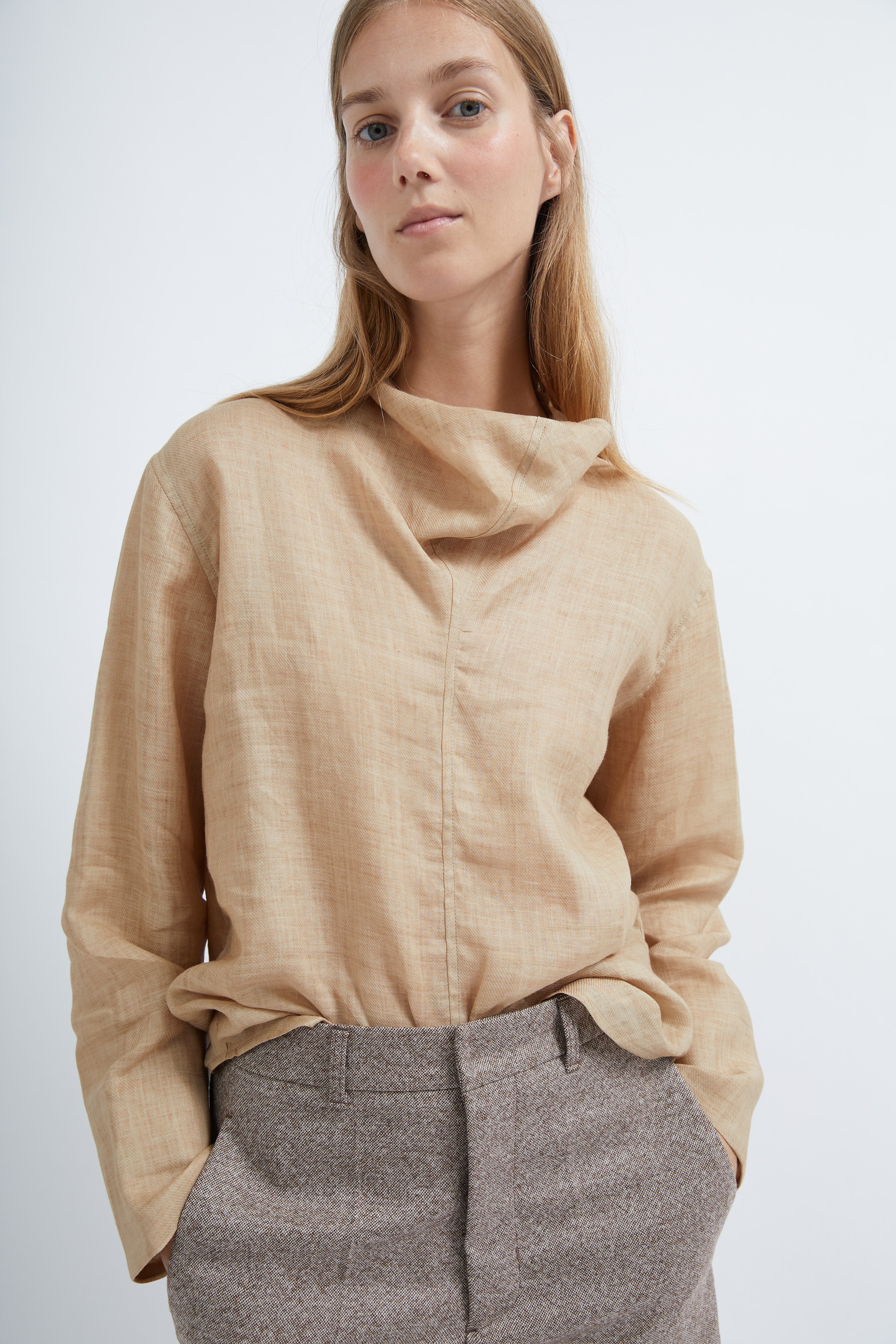 Julia shirt in Camel