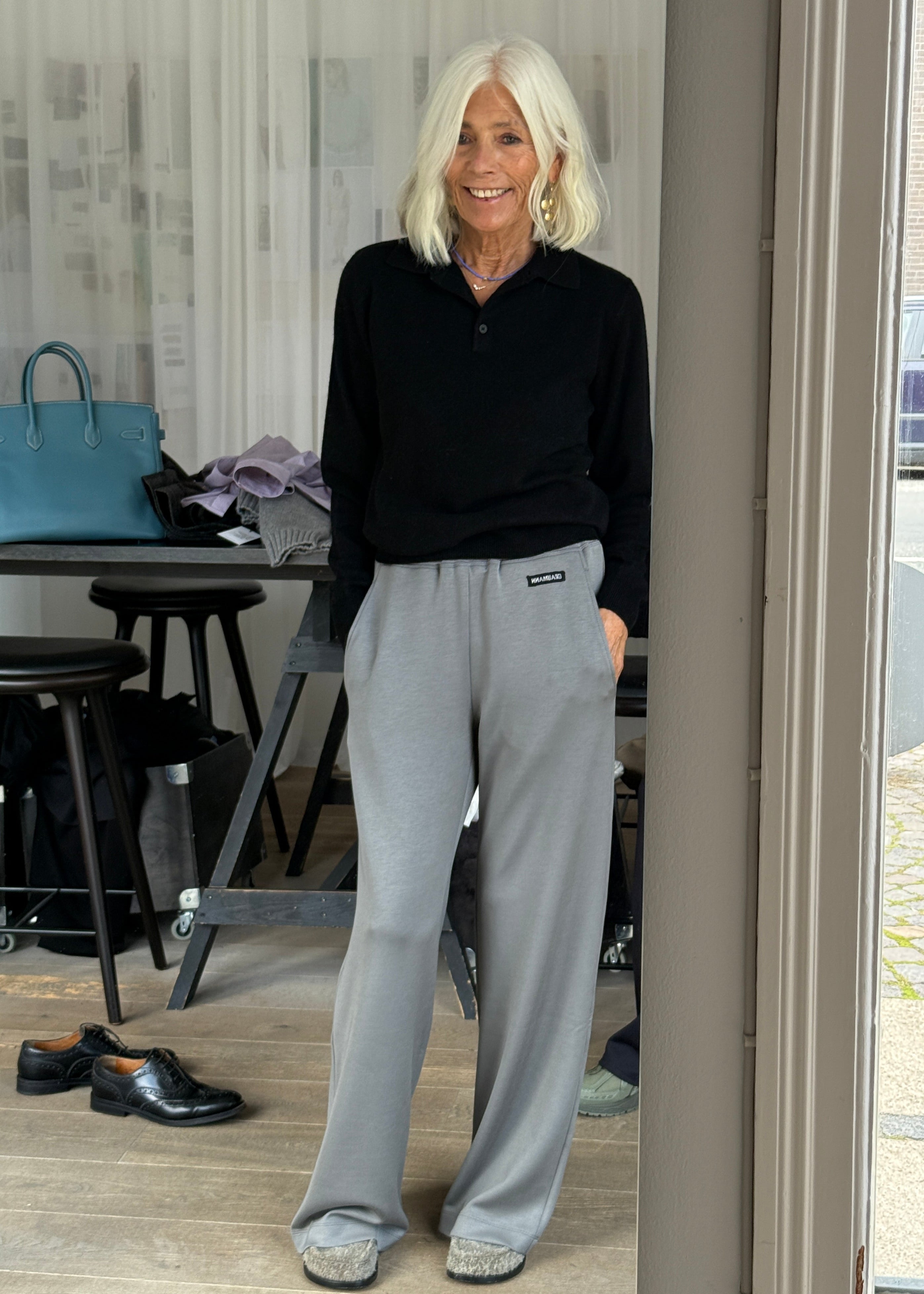 Olivia Pants in Grey