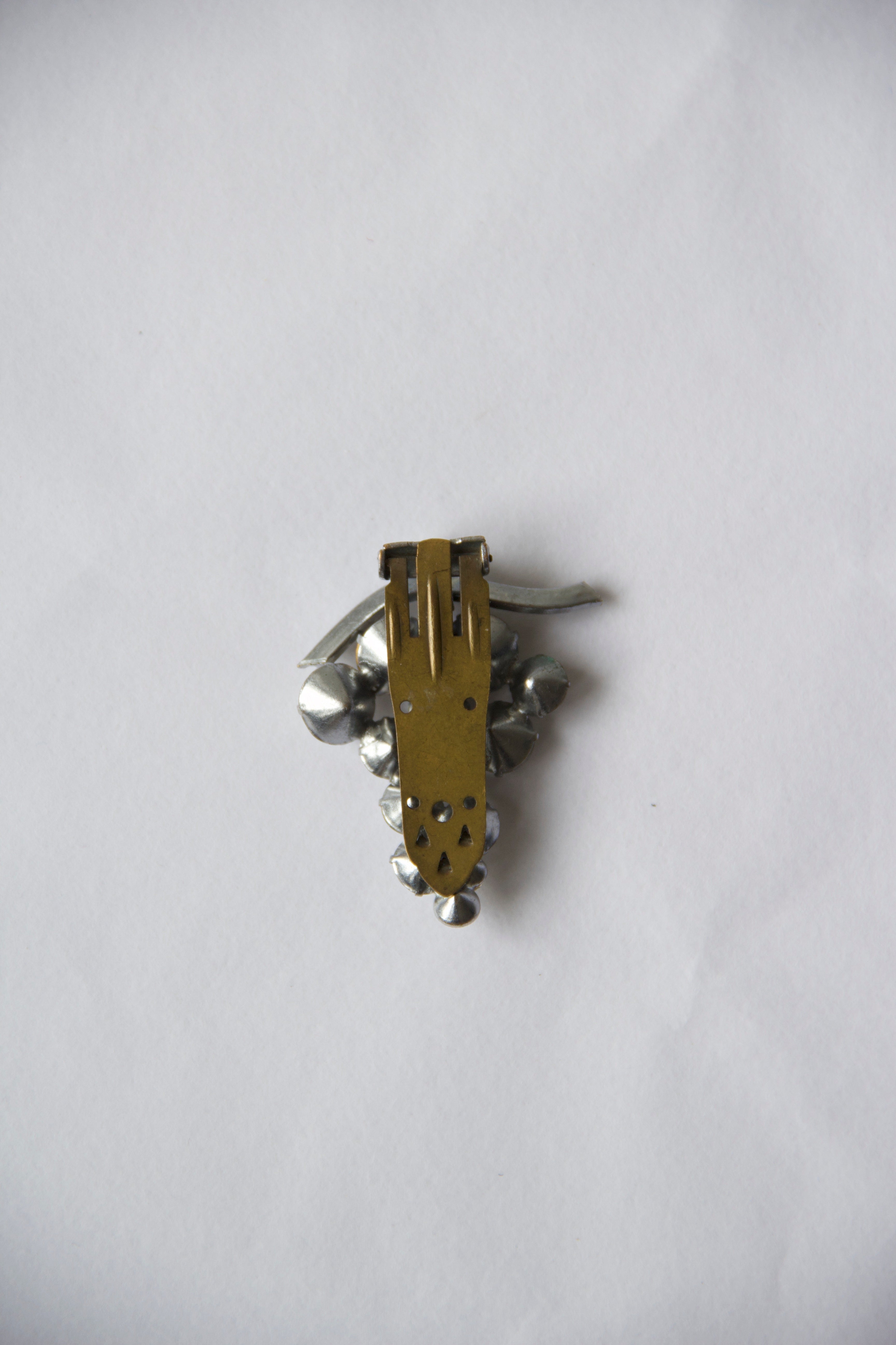 Vintage brooch with Rhinestones