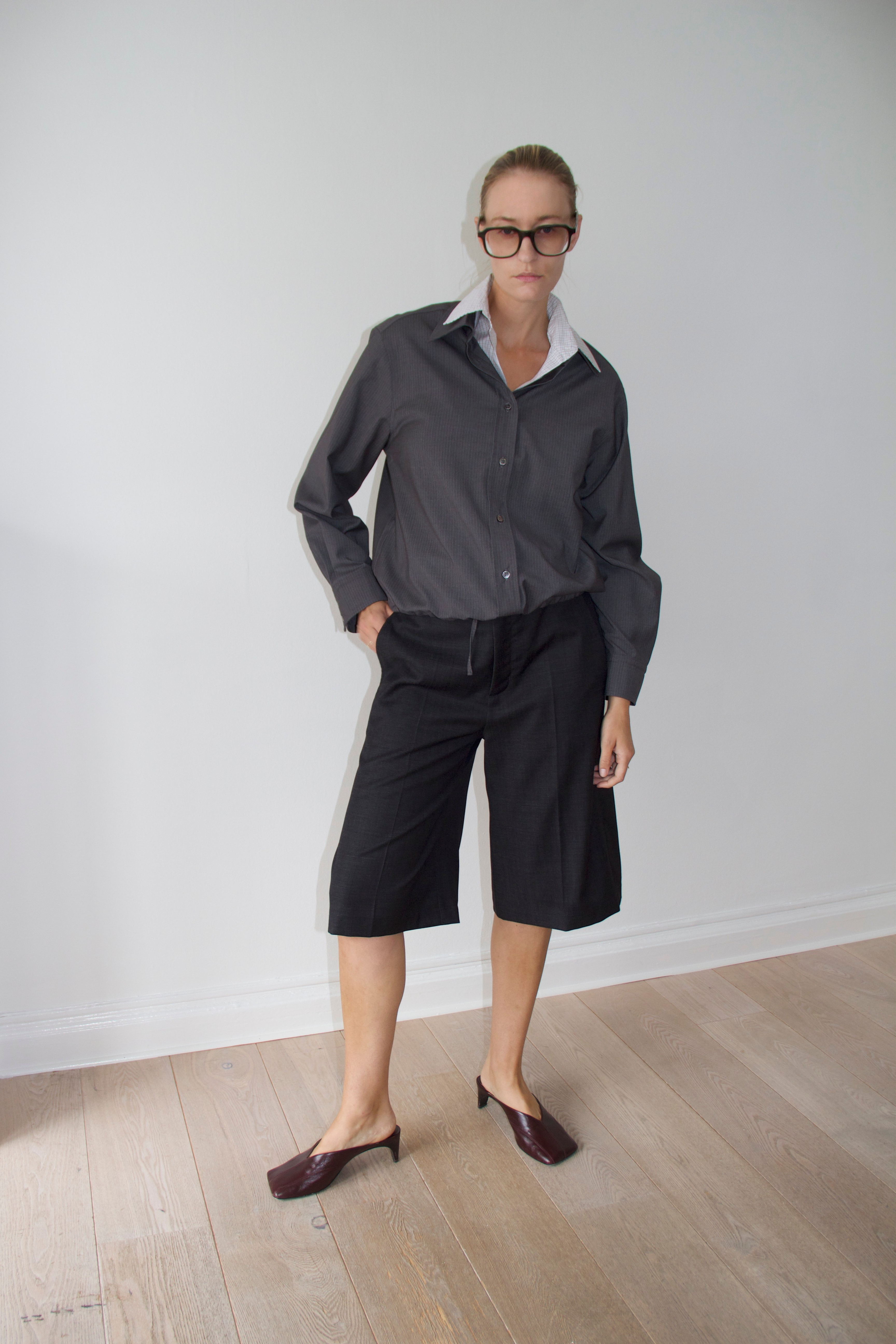 Uma shirt in Grey pin stripe