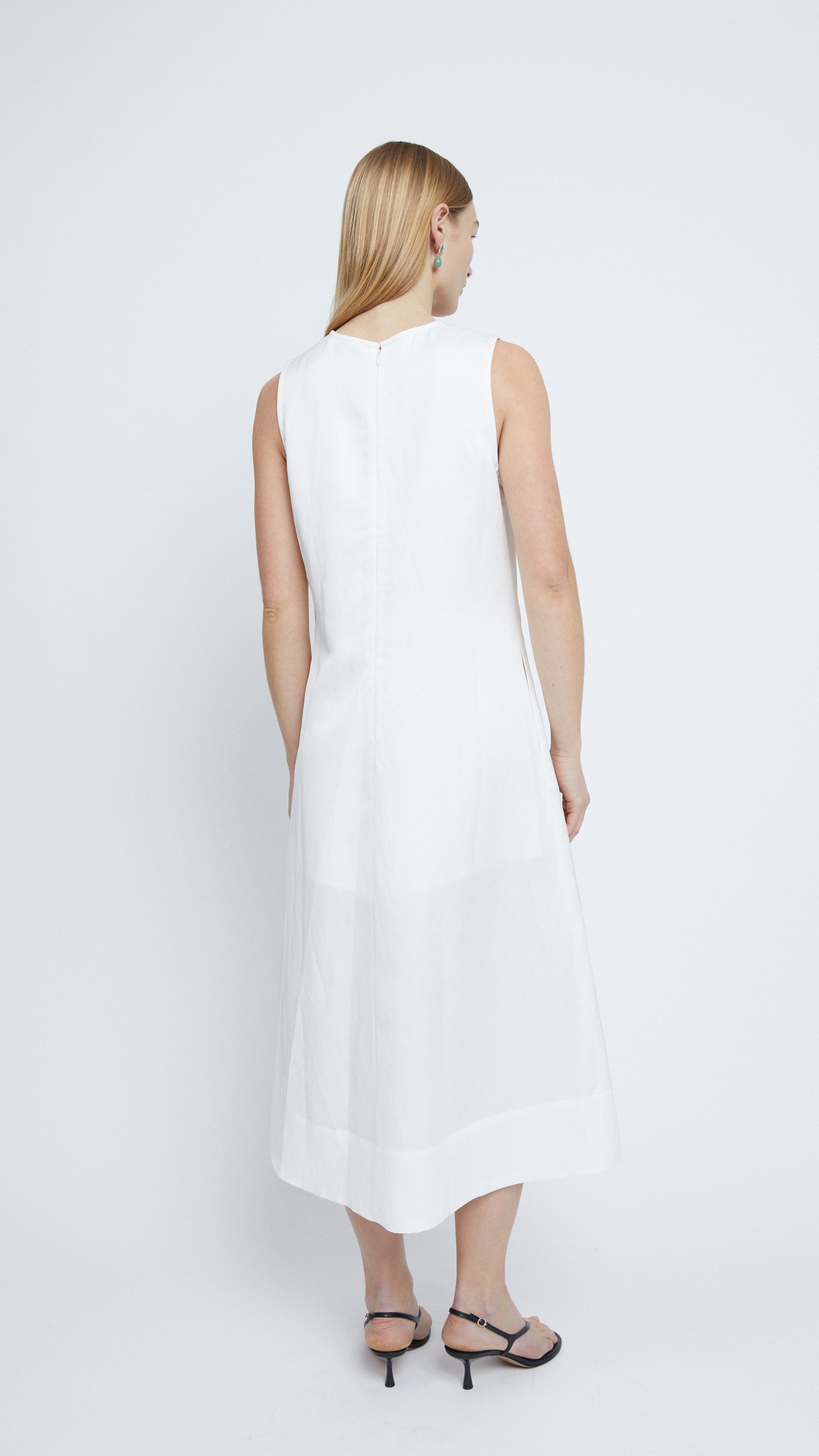 Luka dress in Viscose linen