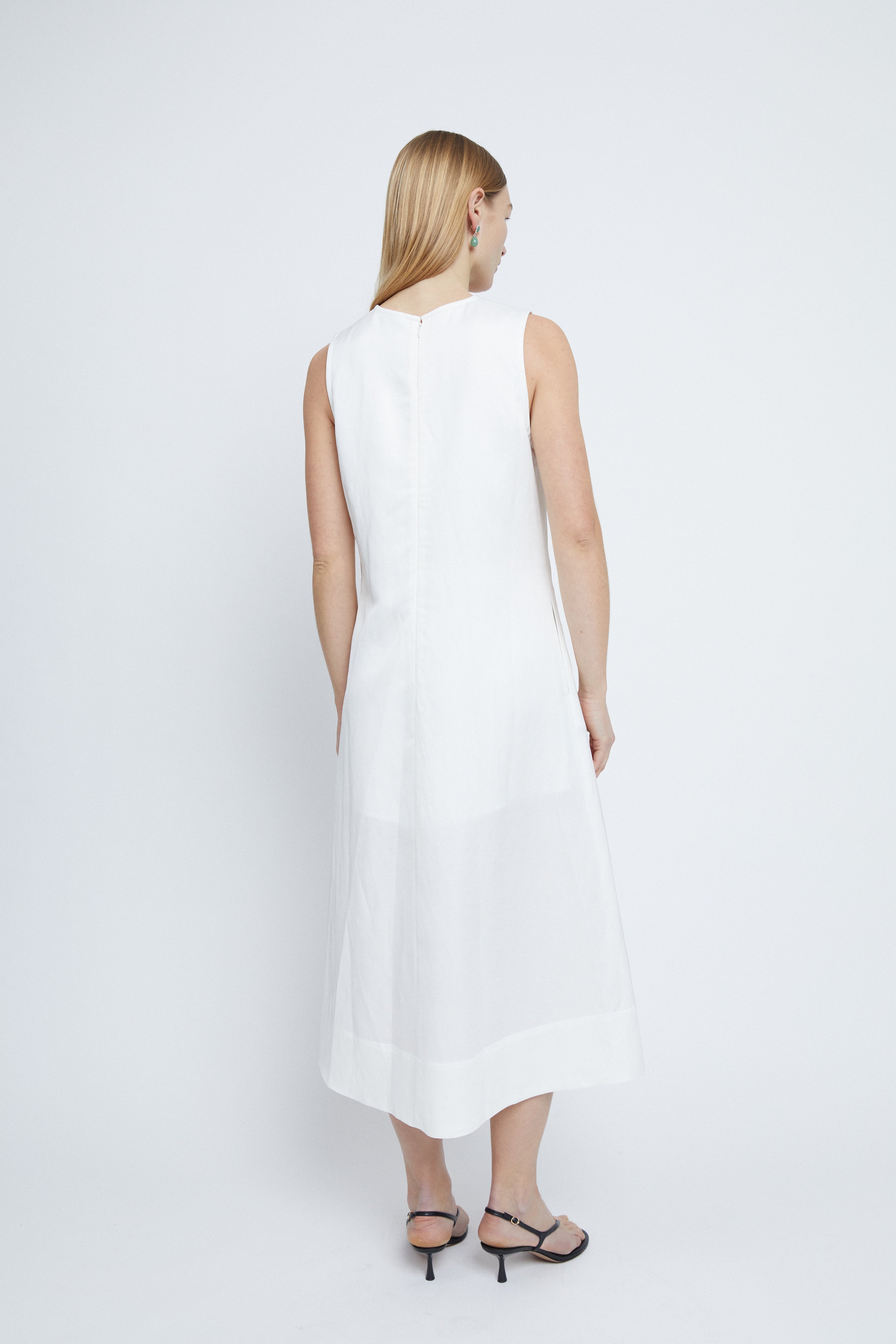 Luka dress in Viscose linen