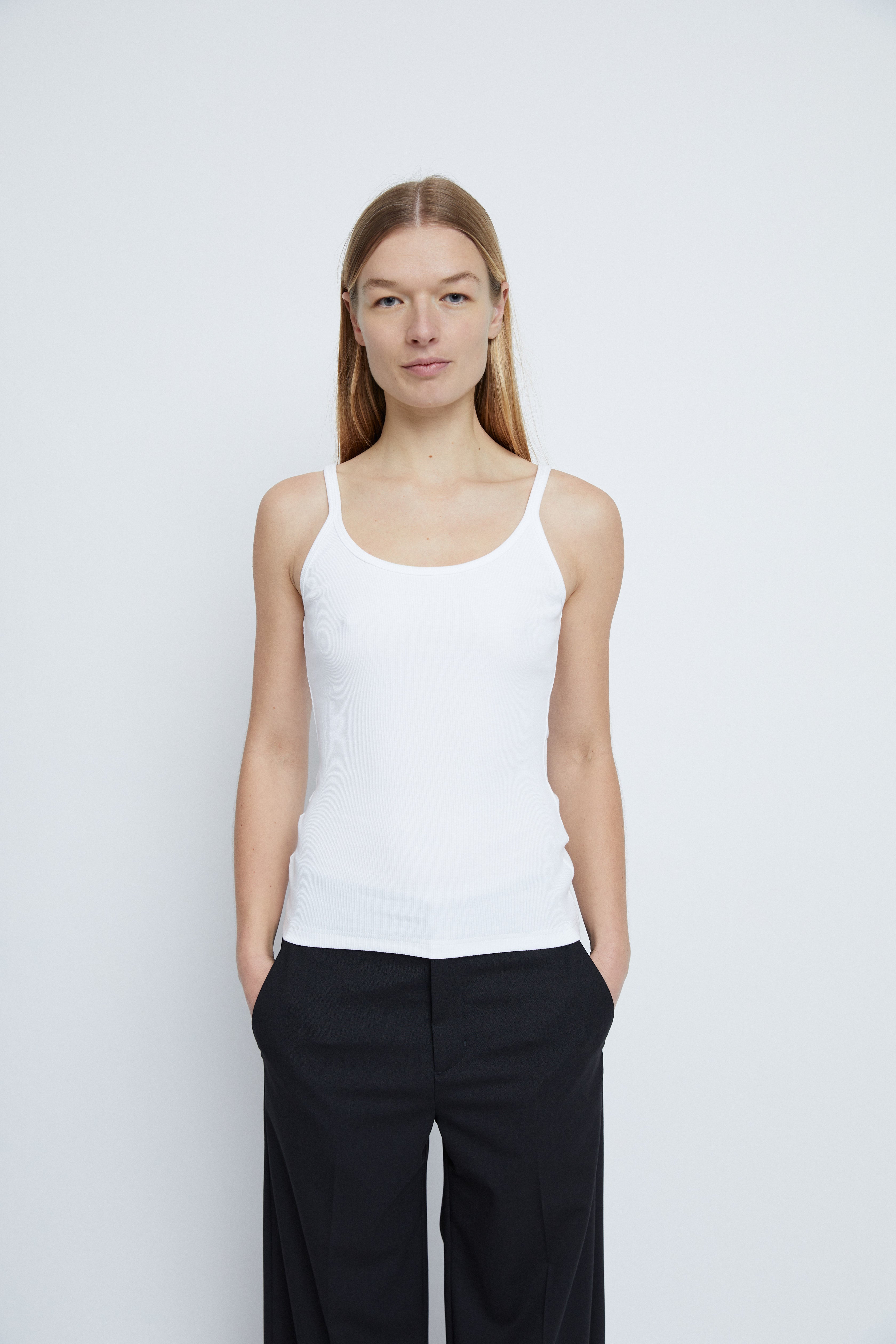 Vega tank top in Organic cotton rib