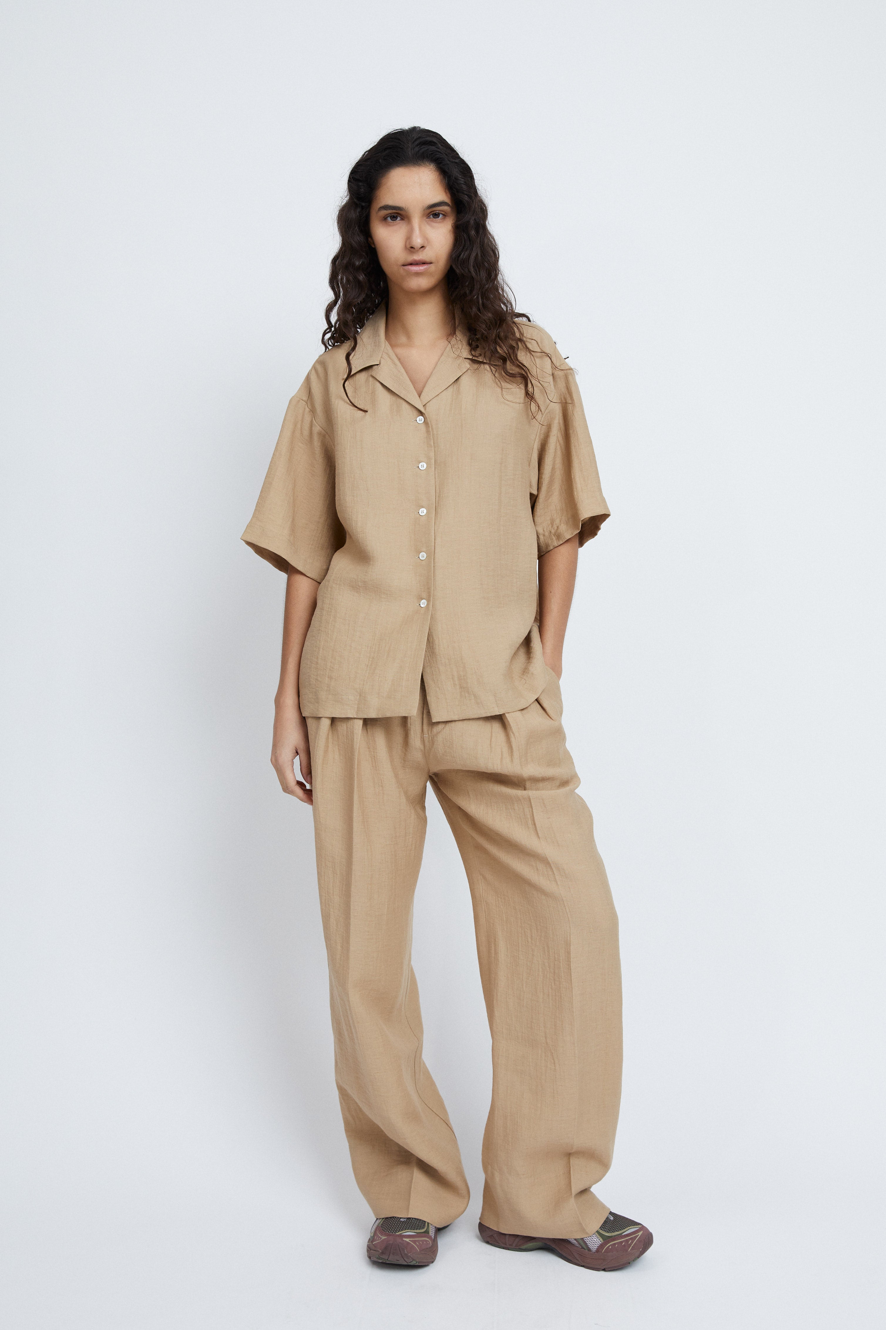 Jonna Shirt in Crashed Linen