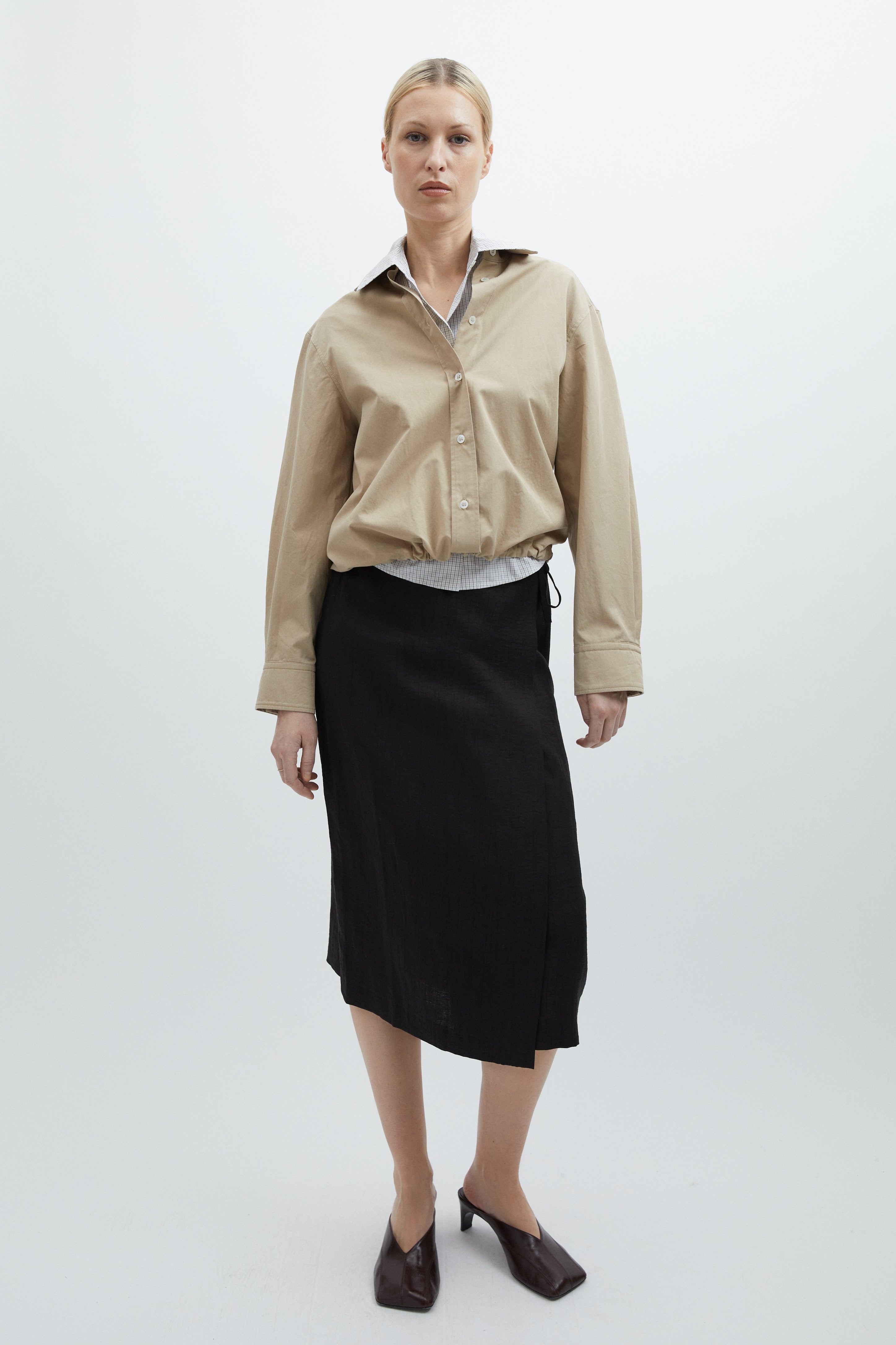 Uma shirt in Torino sand