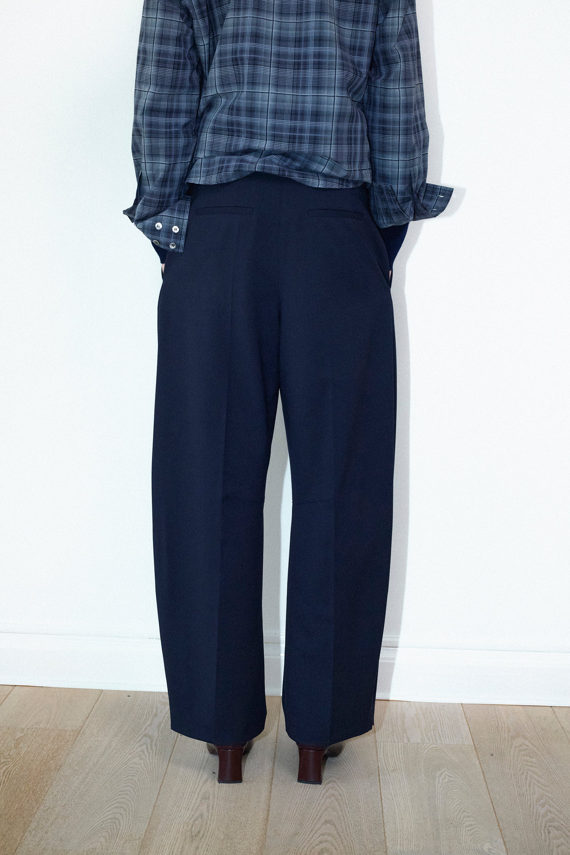 Betty pants in Navy blue wool