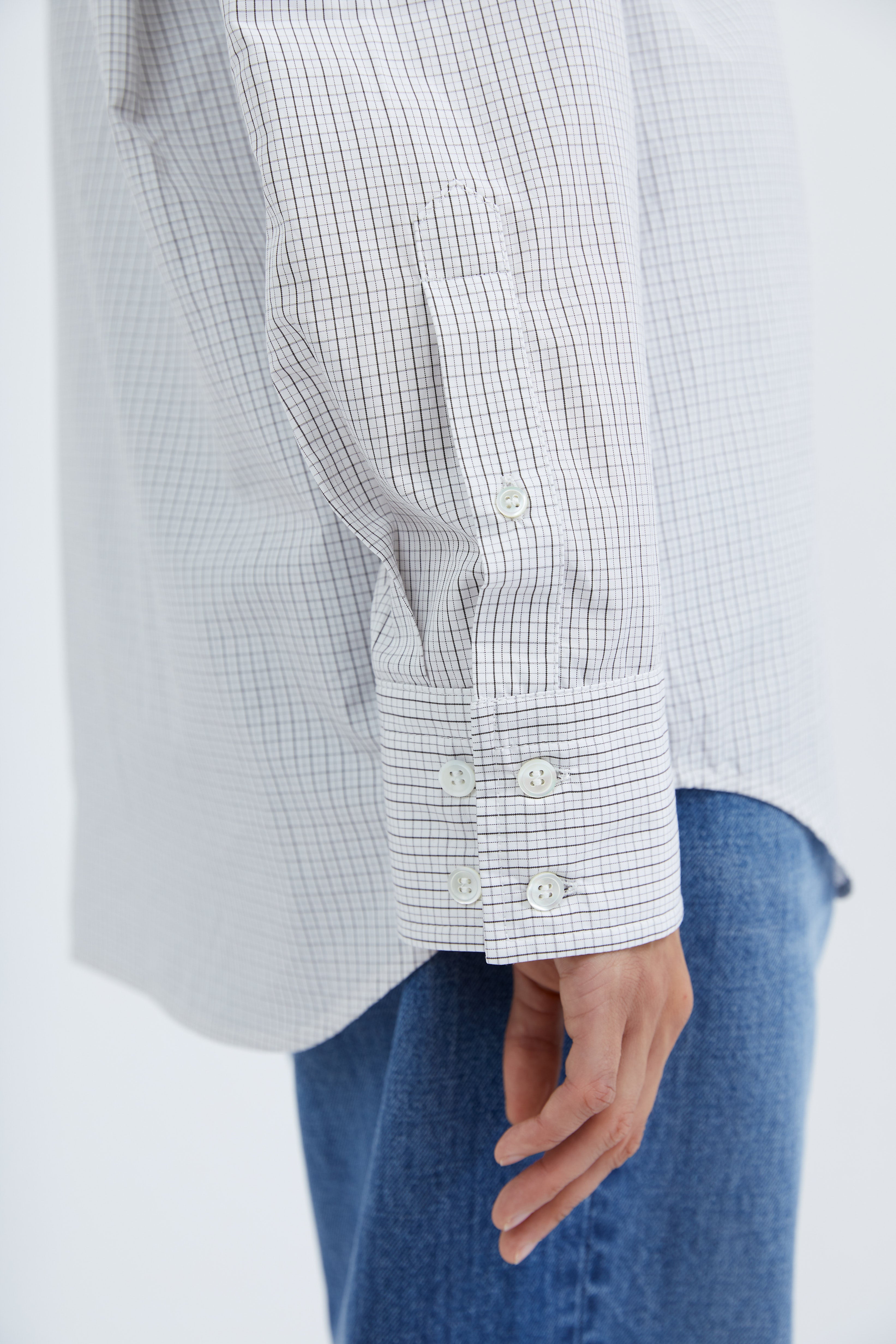 Naomi Shirt in White checked cotton