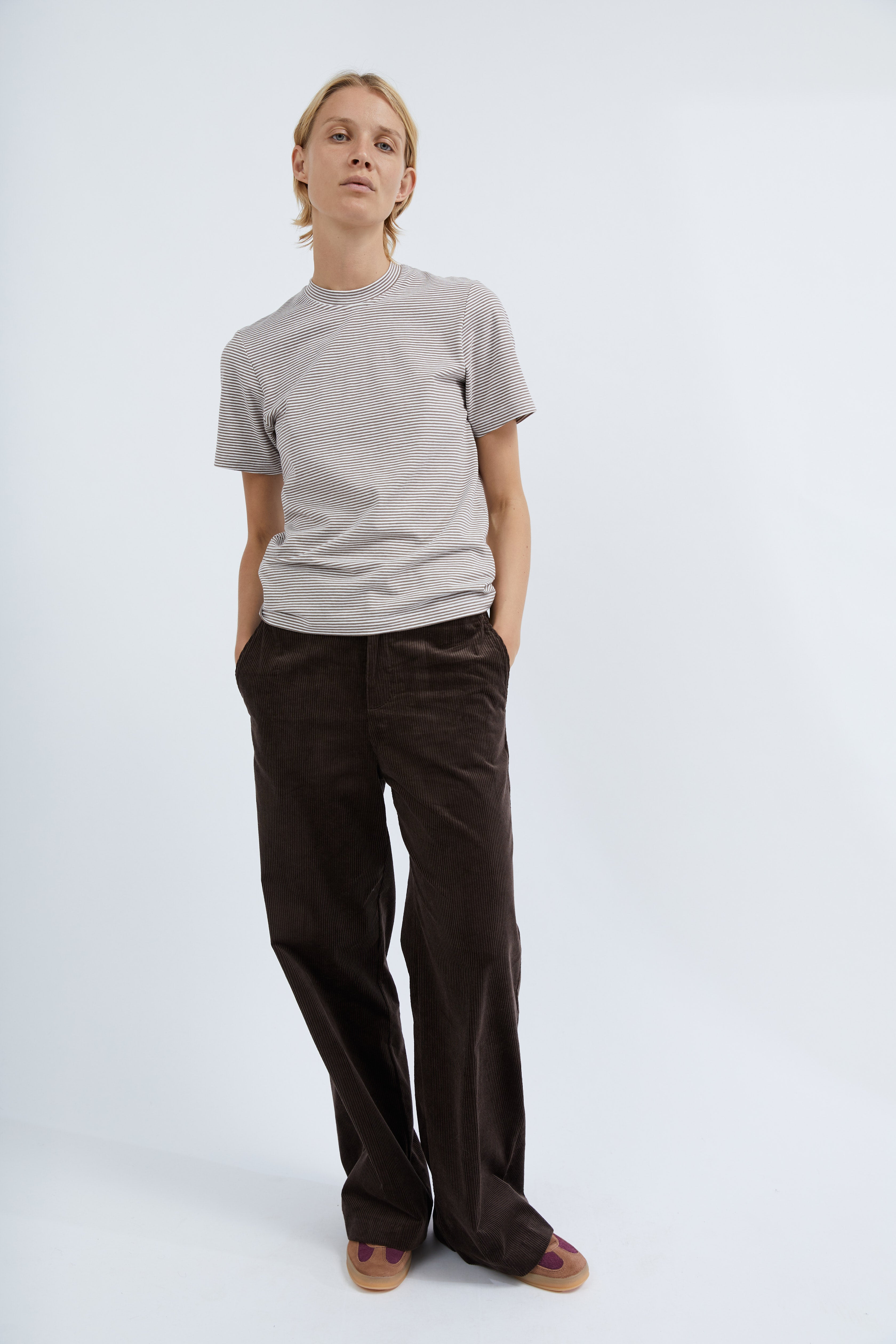 Smilla t-shirt in Camel stripe
