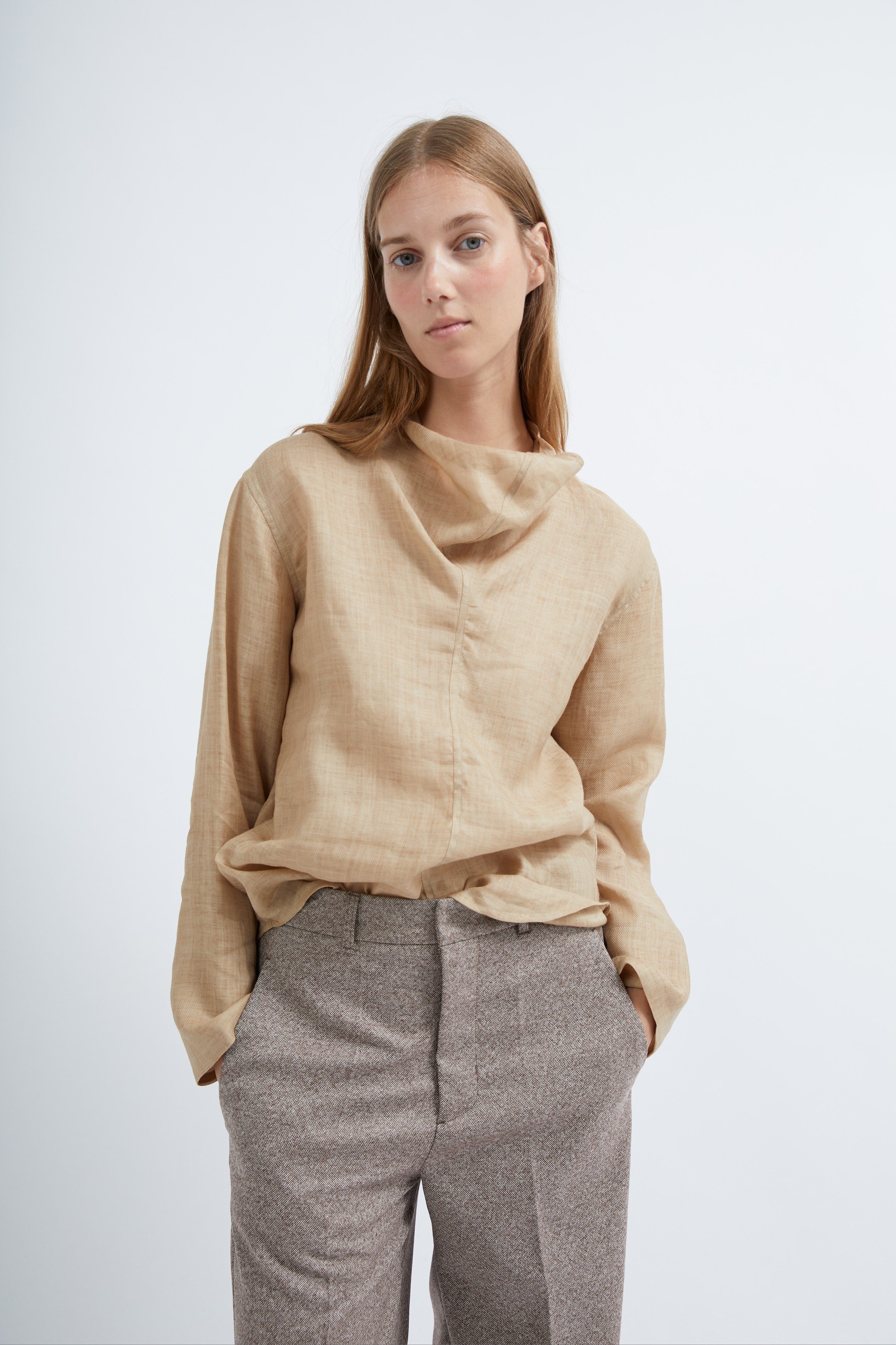Julia shirt in Camel
