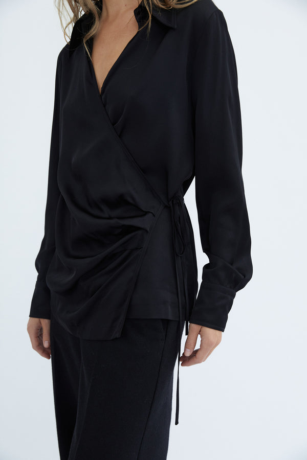 Louise Shirt - Zumaeco - Black