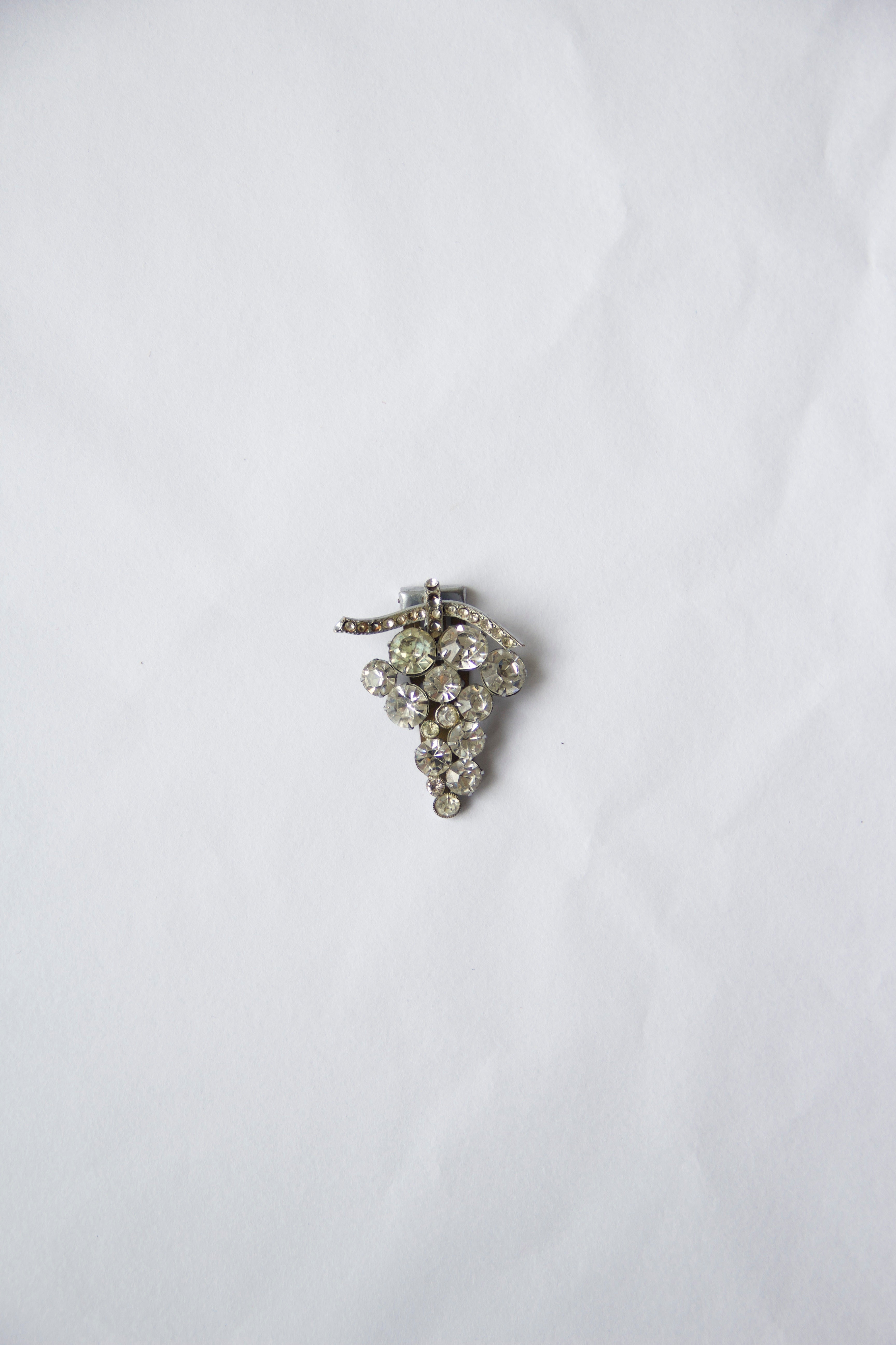 Vintage brooch with Rhinestones