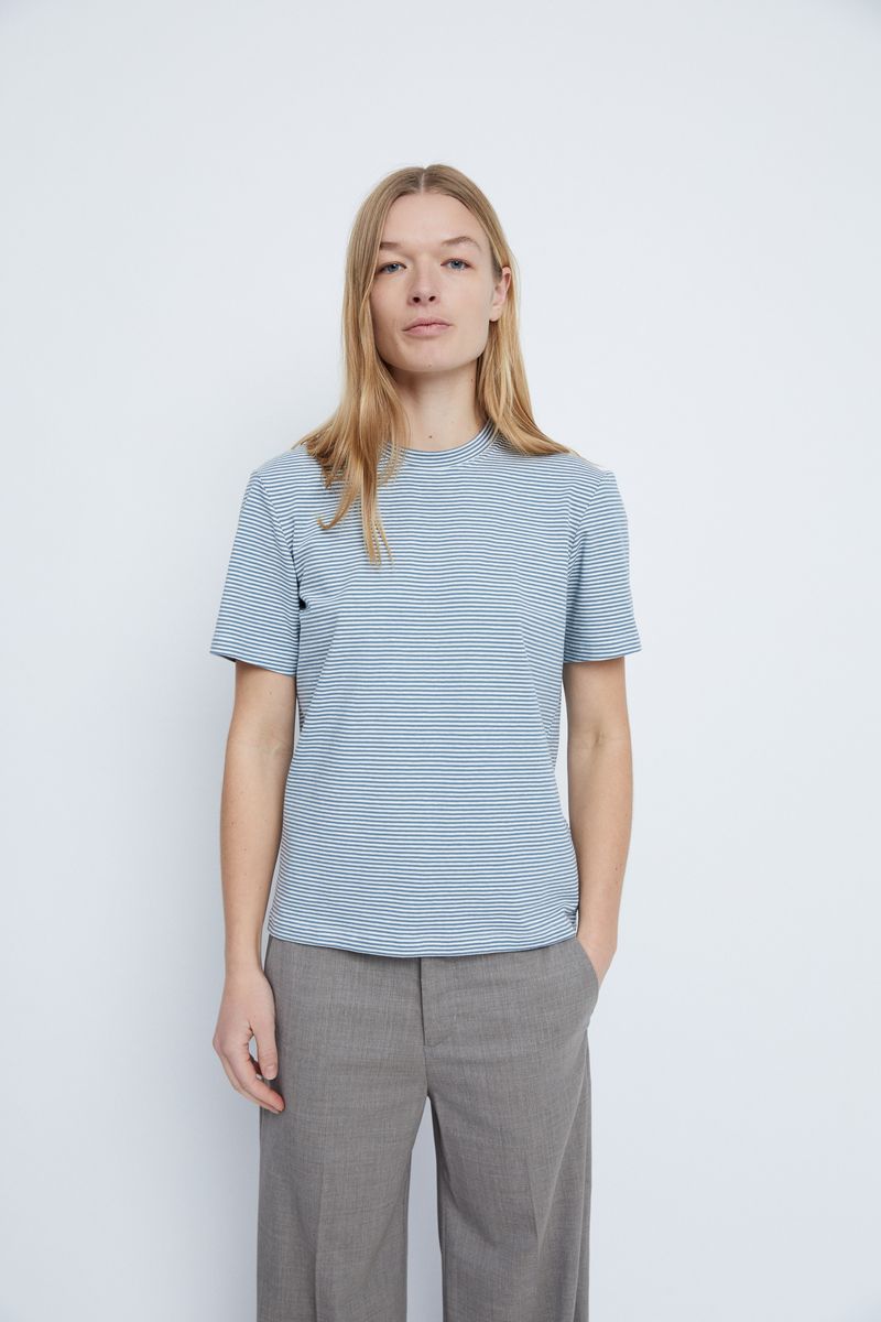 Smilla t-shirt in Cool Cotton