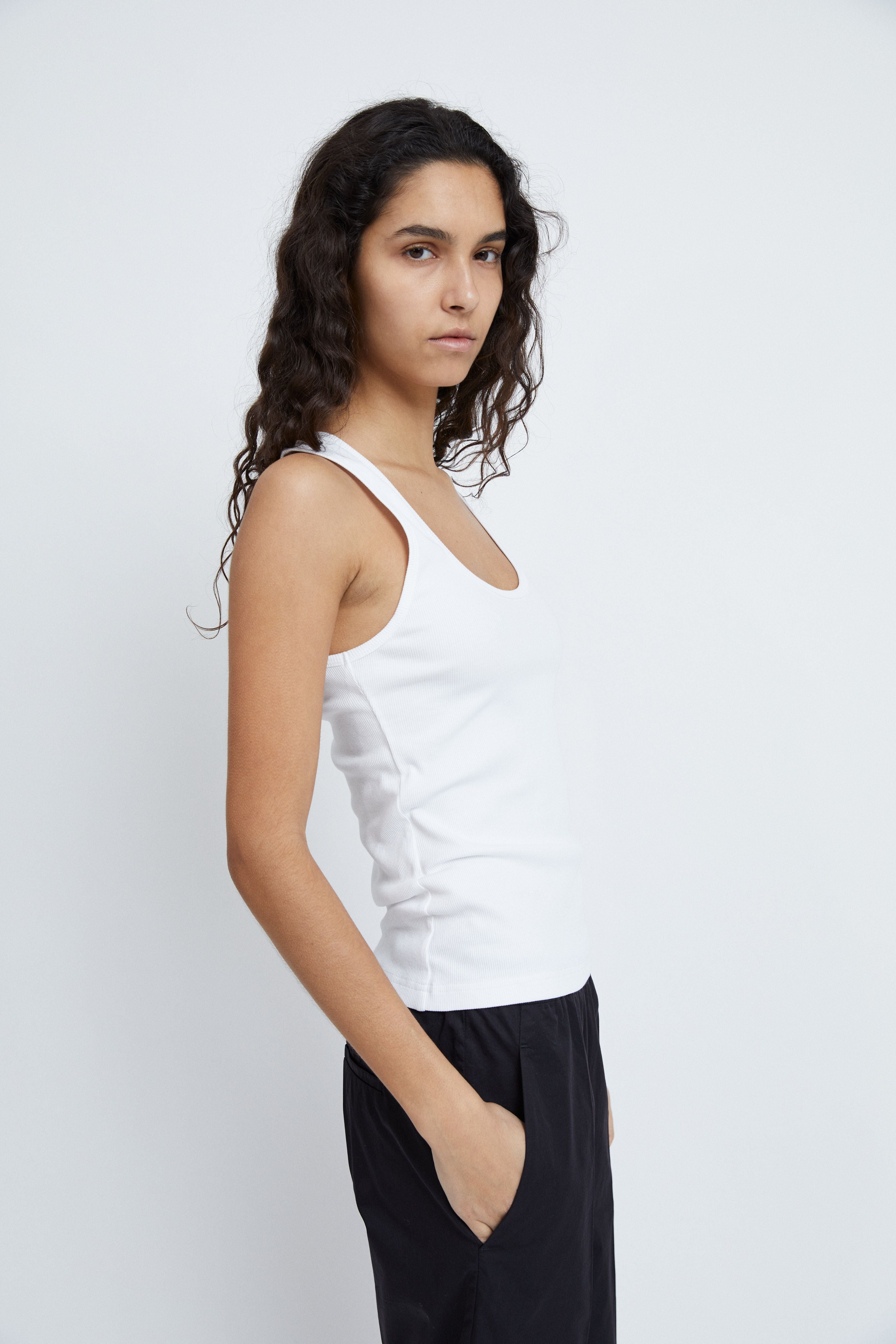 Abbi tank top in Organic cotton rib