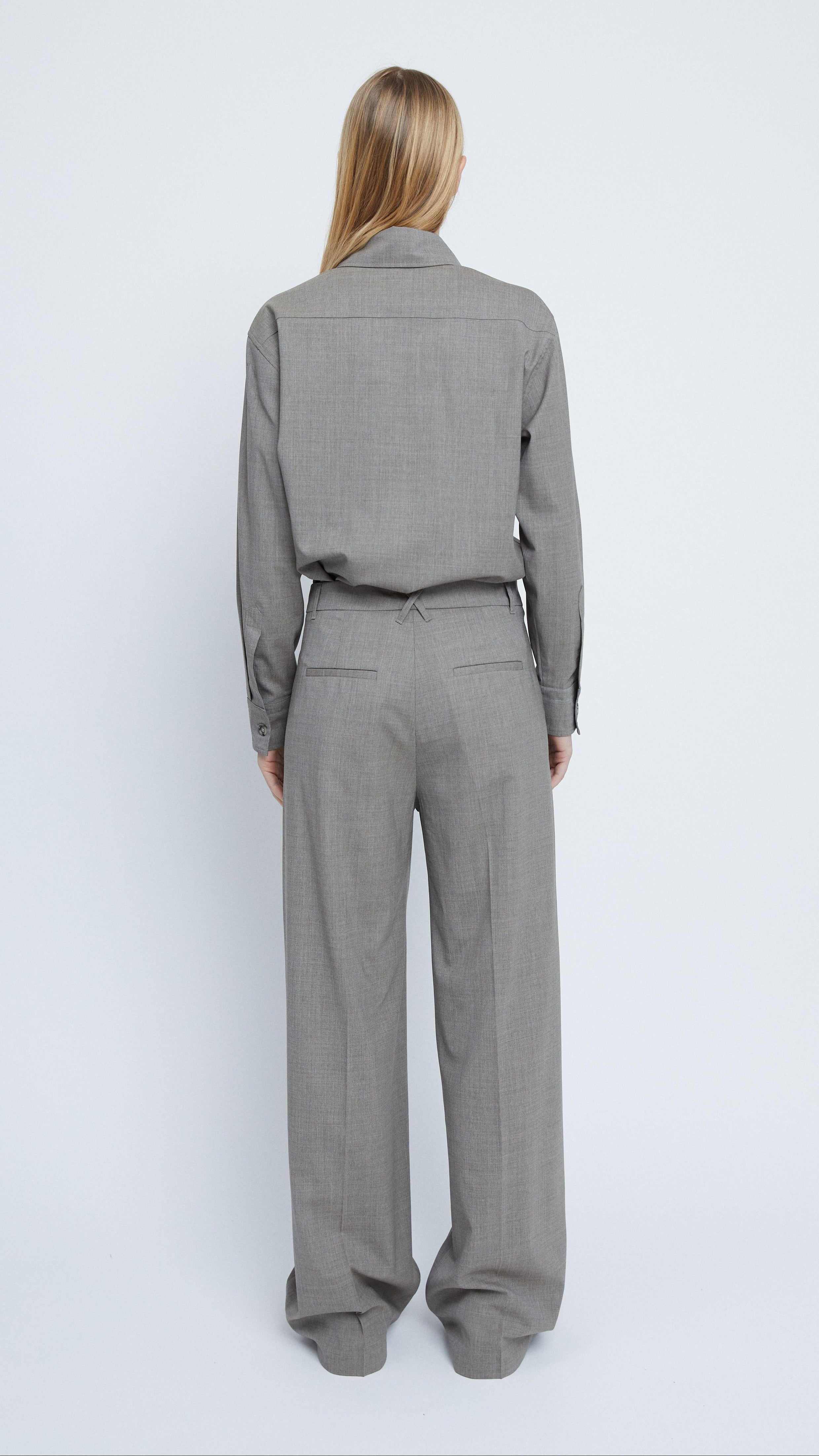 Mio shirt in Taupe